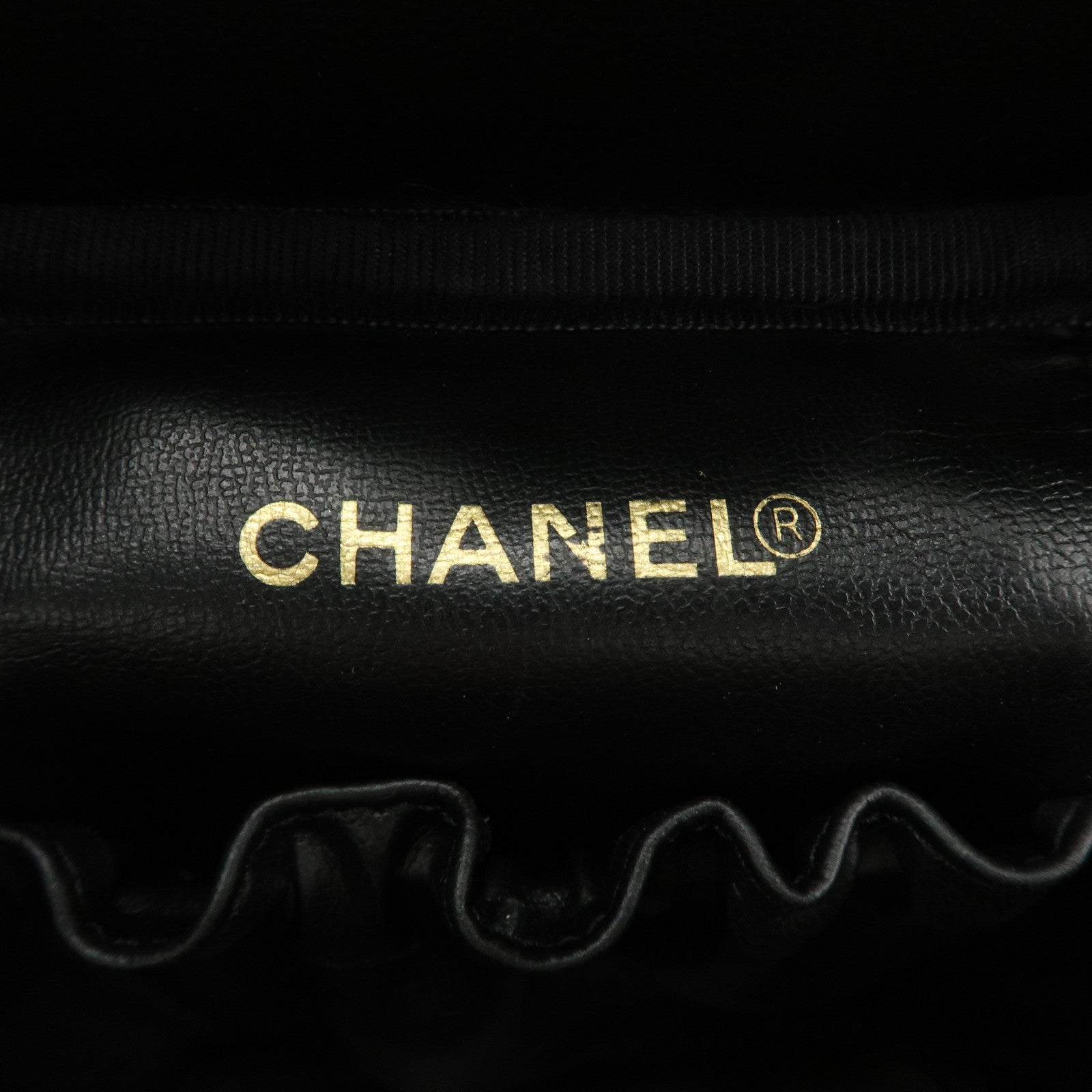 CHANEL Caviar Skin Vanity Bag Hand Bag Cosmetic Pouch Black A01998 Used