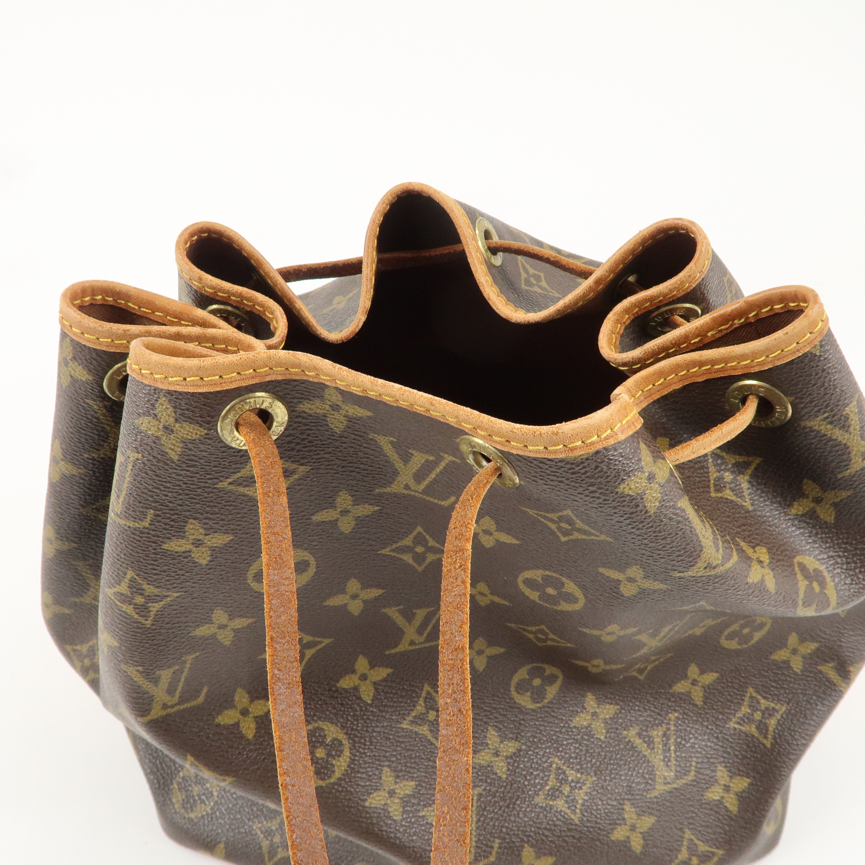 Louis Vuitton Monogram Petit Noe Shoulder Bag Brown M42226