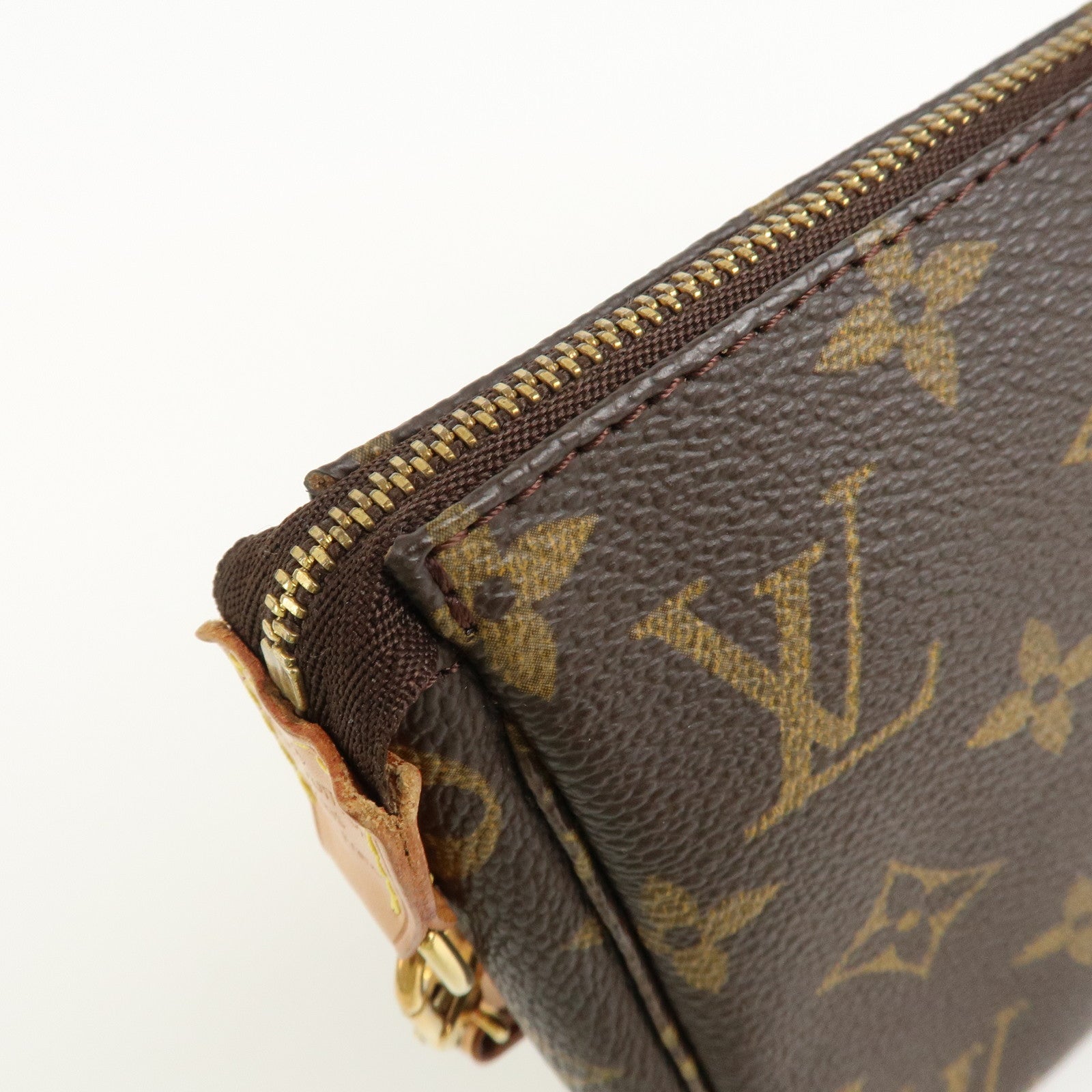 Louis Vuitton Monogram Pochette Accessoires Pouch M51980