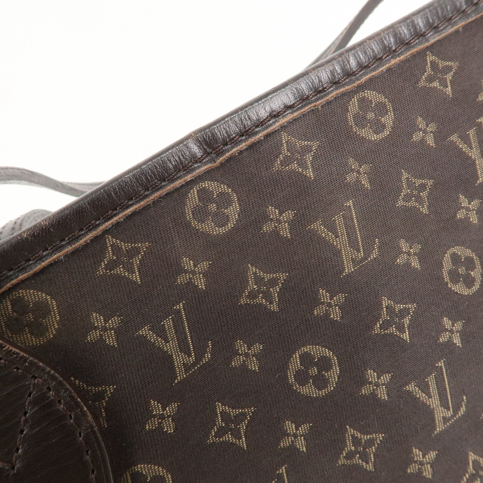 Louis Vuitton Monogram Idylle Neverfull MM Tote Bag Fusain M40513