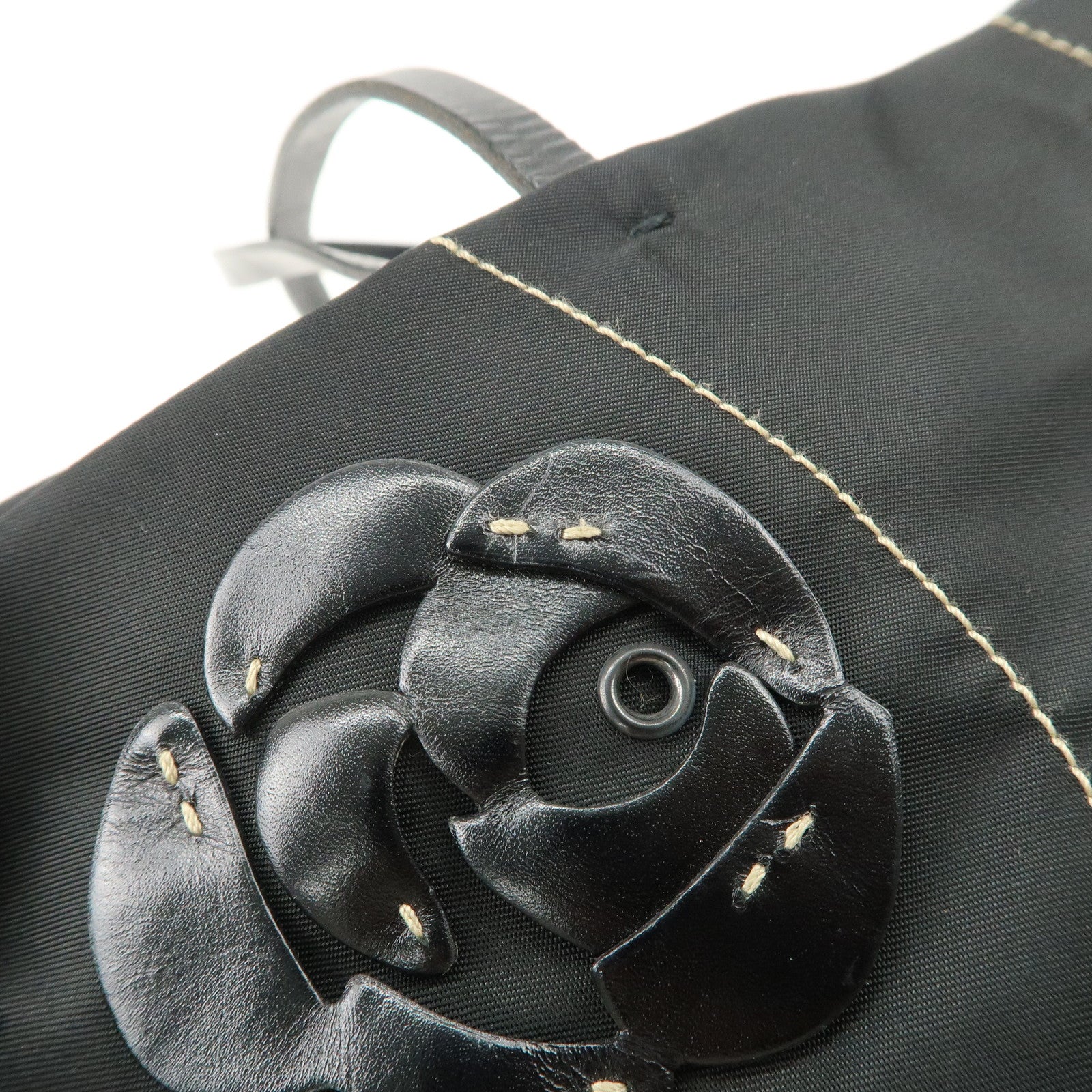 PRADA Traiangle Logo Nylon Leather Flower Tote Bag Black B11033 Used