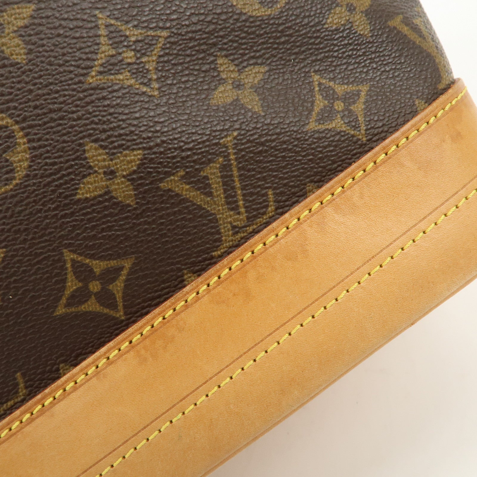 Louis Vuitton Monogram Noe Shoulder Bag Hand Bag Brown M42224