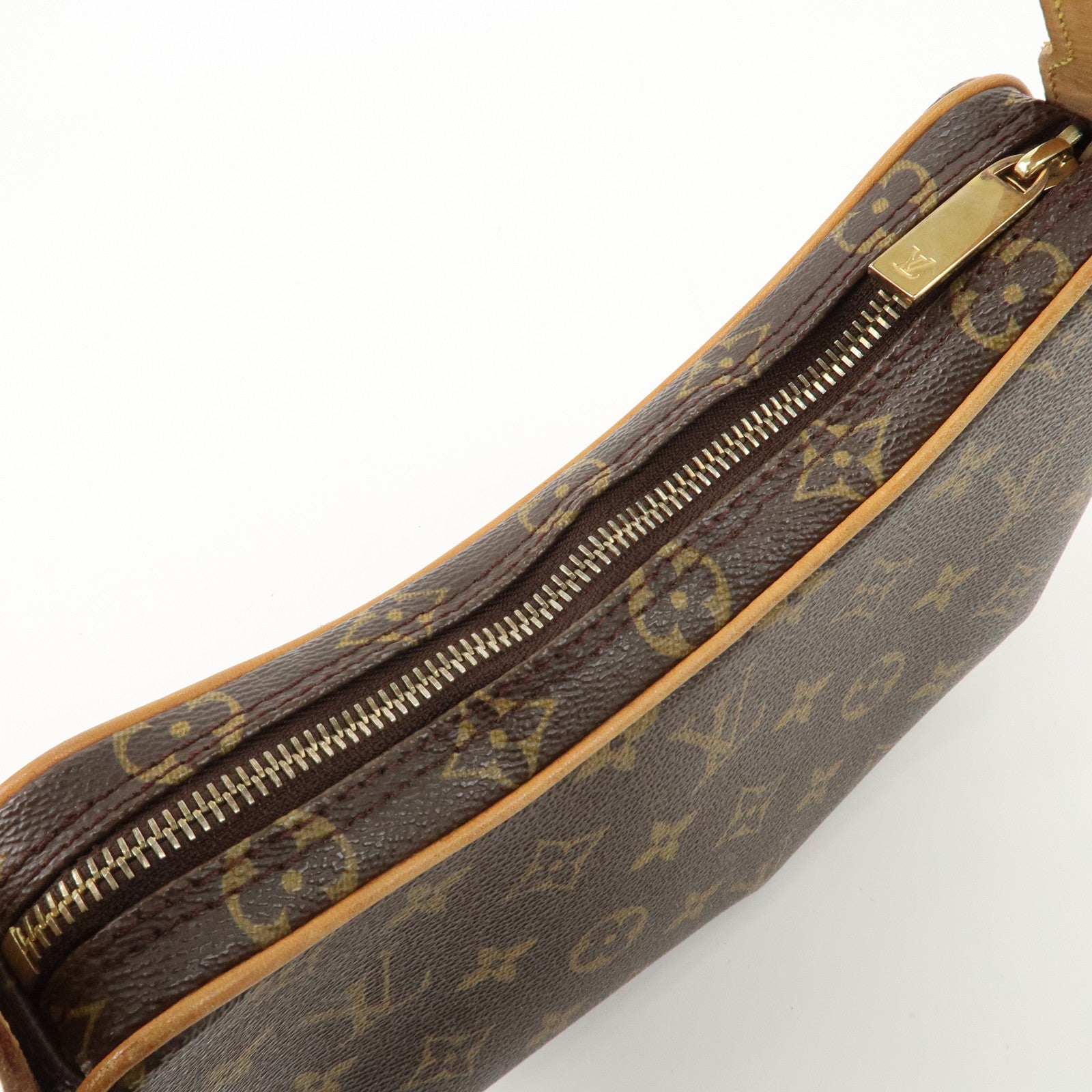 Louis Vuitton Monogram Pochette Croissant Shoulder Bag M51510 Used