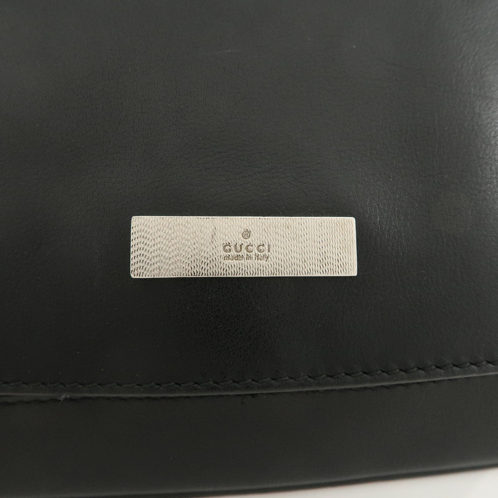 GUCCI Leather Chain Shoulder Bag 007.2033.1705 Black Used