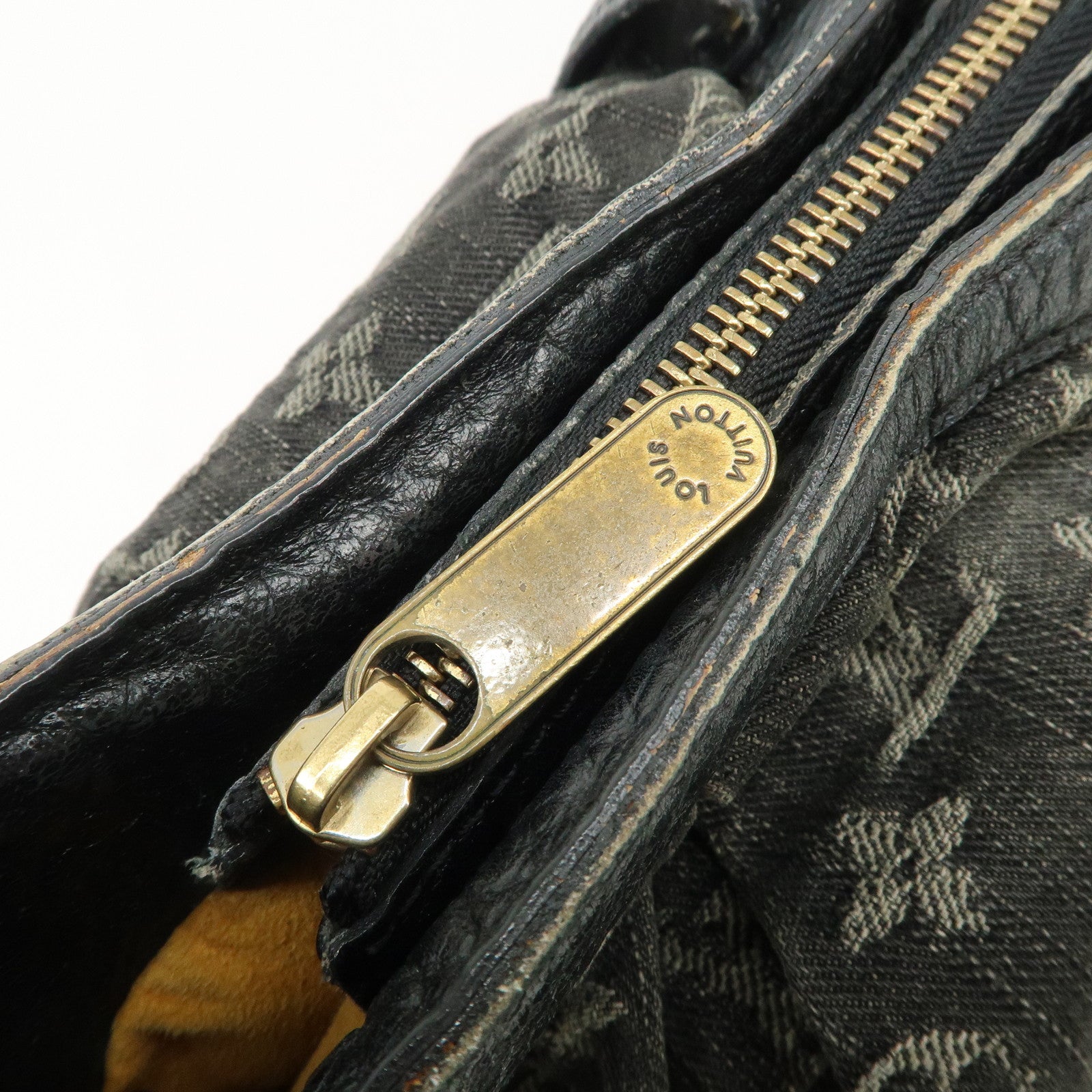 Louis Vuitton Monogram Denim XS Shoulder Bag Crossbody Bag Noir M95608 Used