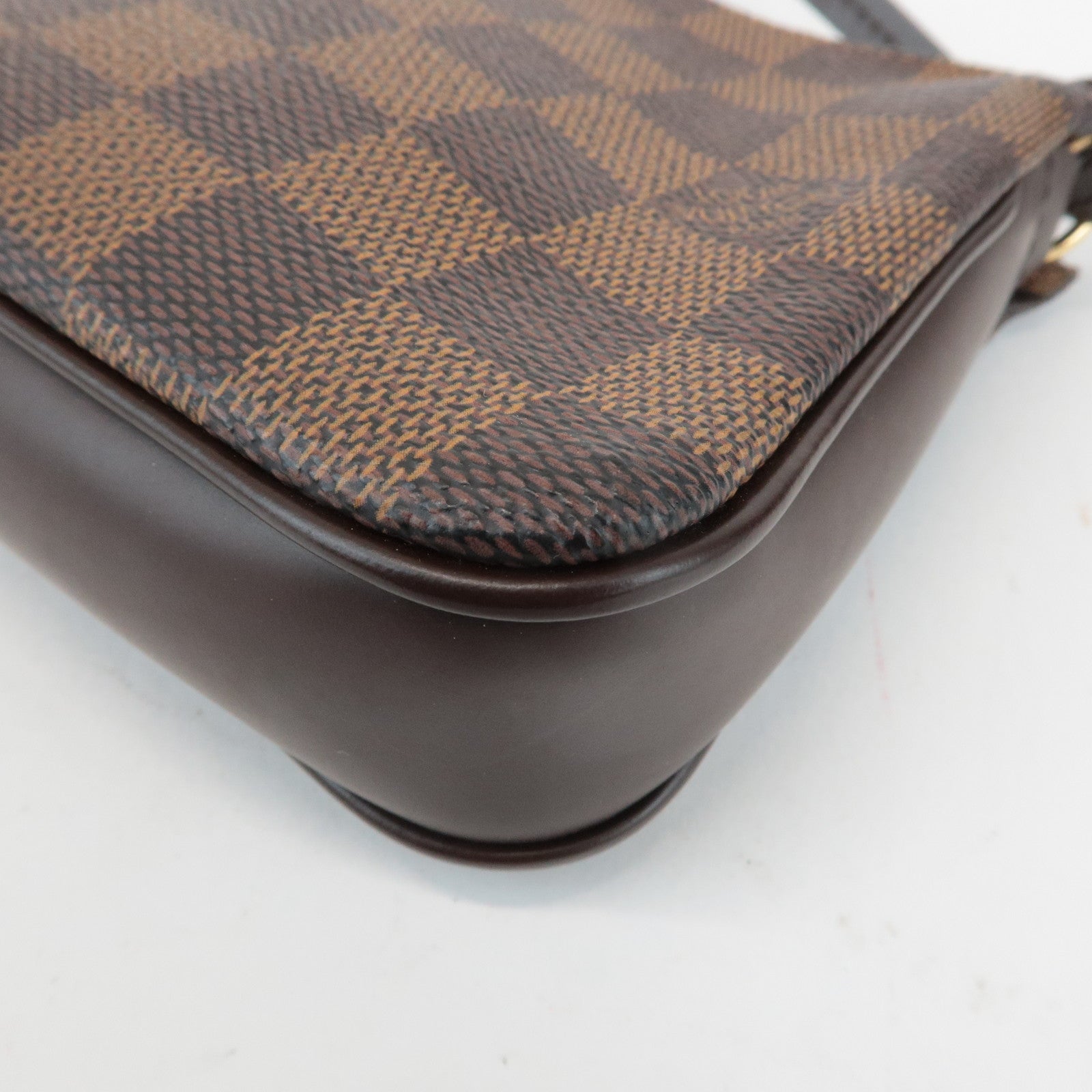 Louis Vuitton Damier Navona Accessoires Pouch Hand Bag Brown N51983