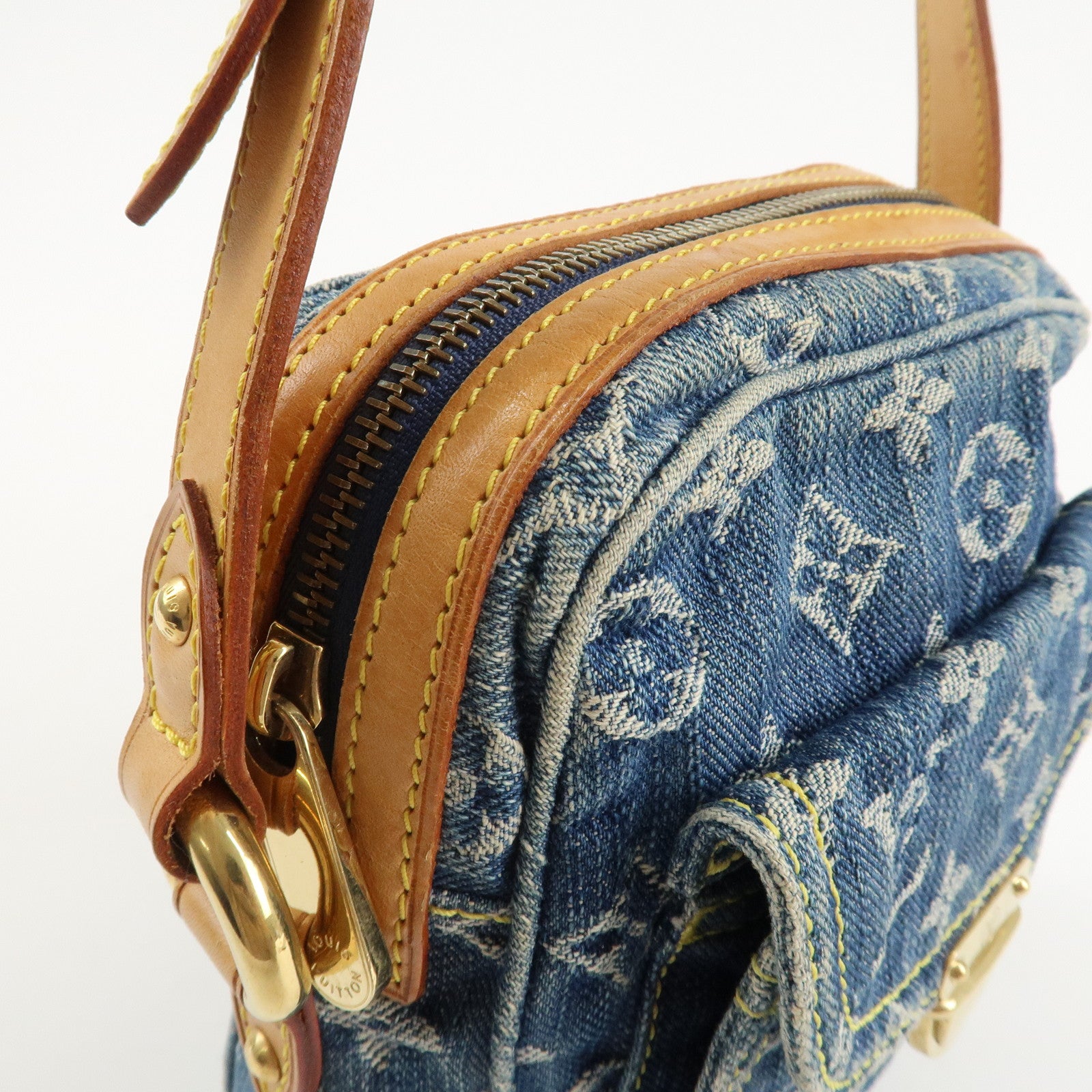 Louis Vuitton Monogram Denim Camera Bag Shoulder Bag Blue M95348 Used