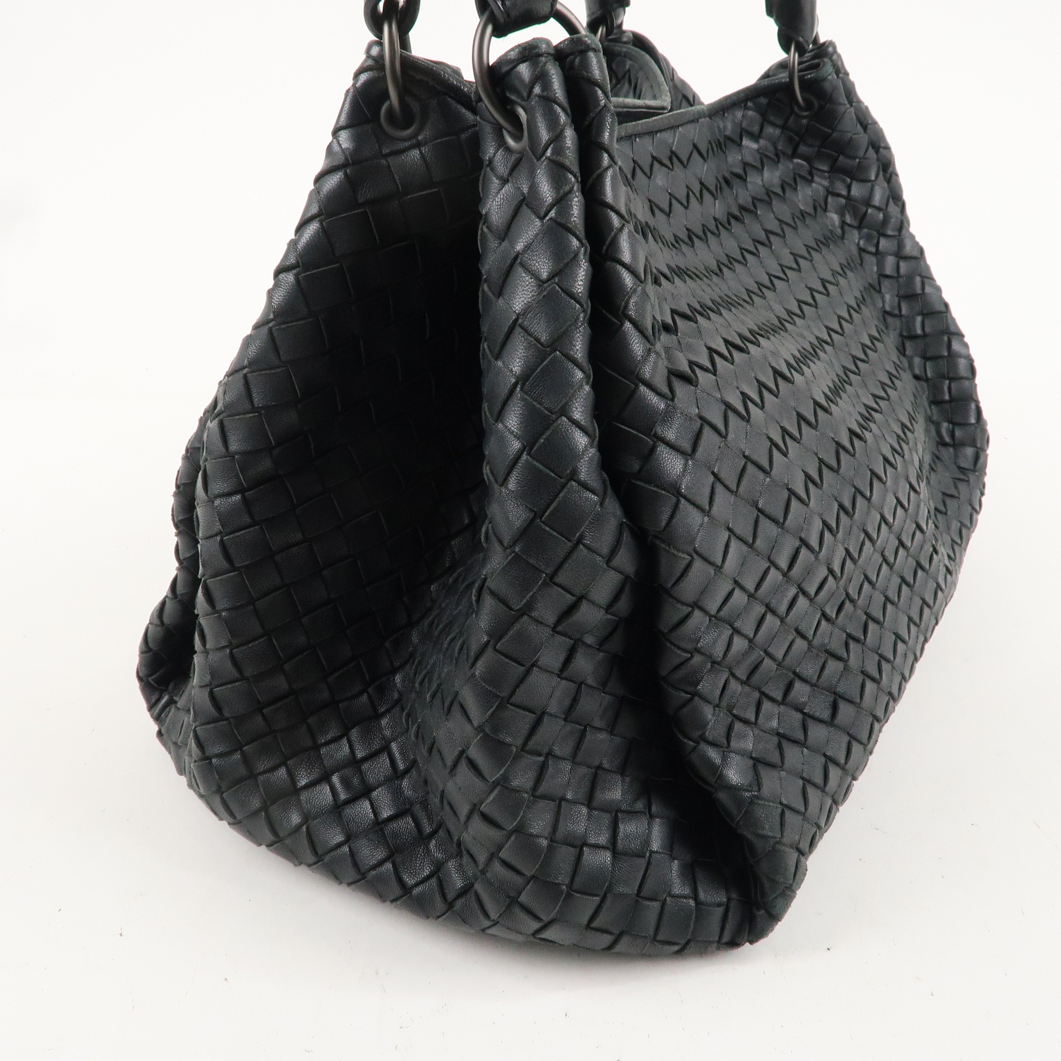 BOTTEGA VENETA Intrecciato Leather Tote Bag Black 222322