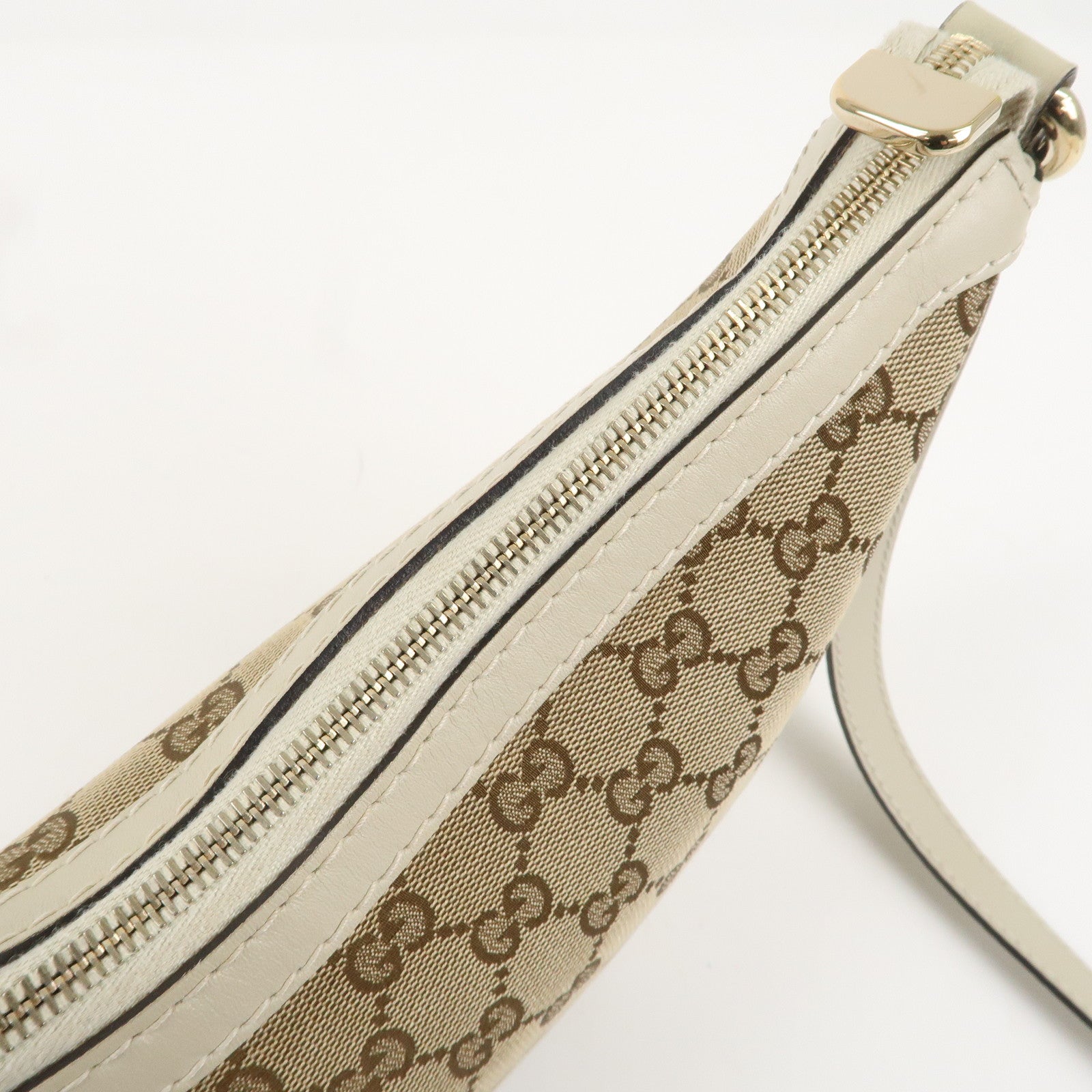 GUCCI Lovely GG Canvas Leather Shoulder Bag Ivory Beige 257072