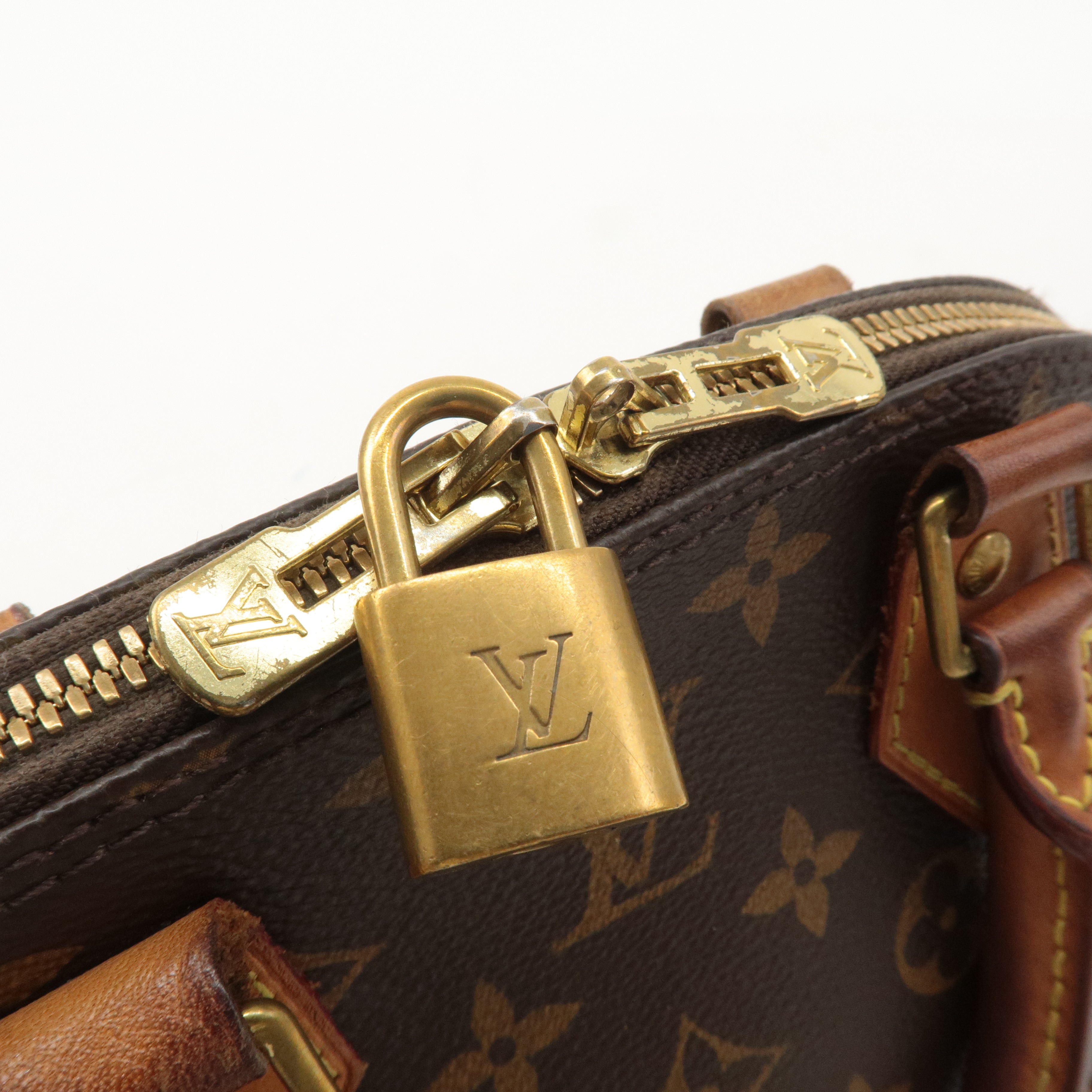 Louis Vuitton Monogram Alma BB 2 Way Hand Bag Shoulder Bag M53152