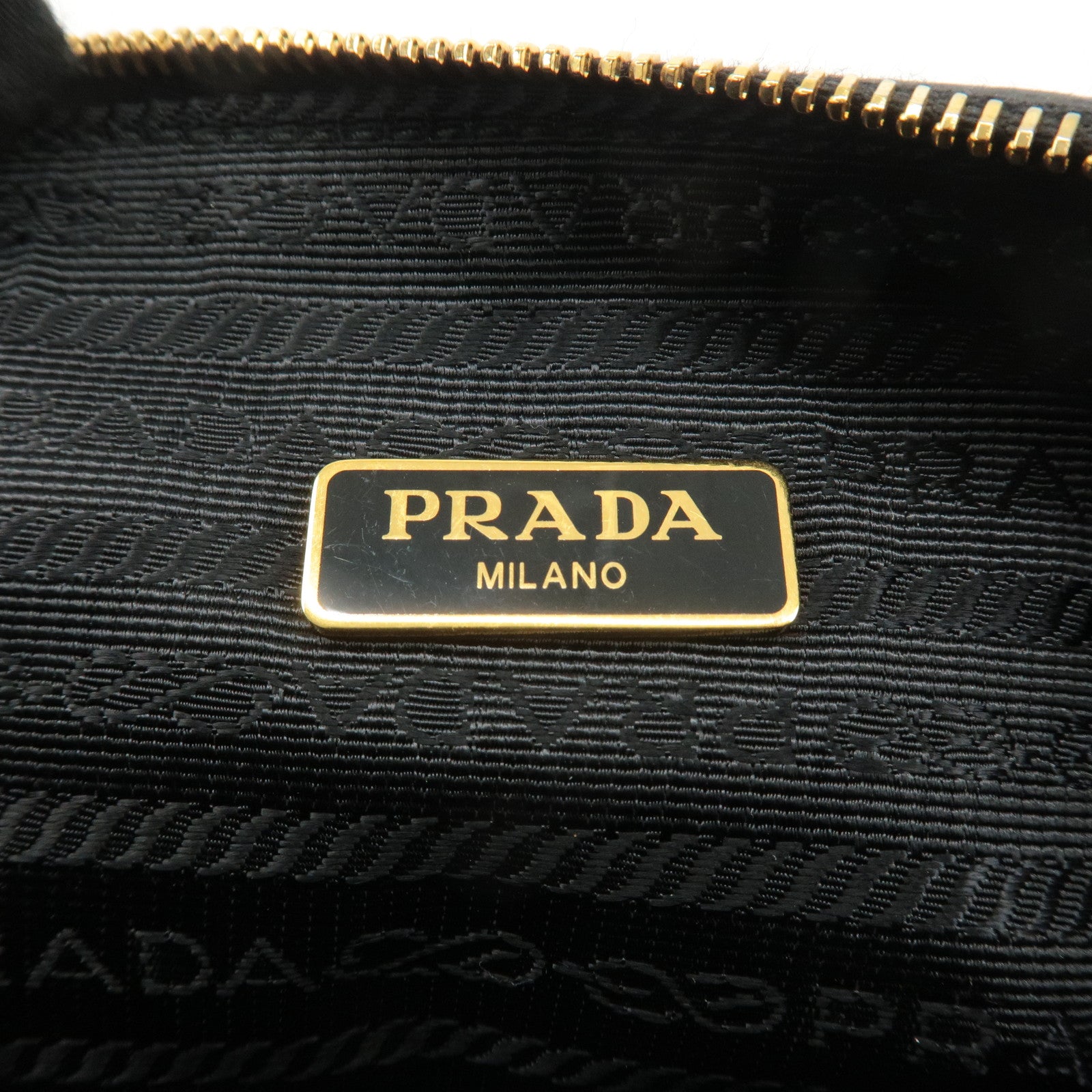 PRADA Logo Leather Pouch Cosmetic Pouch Black