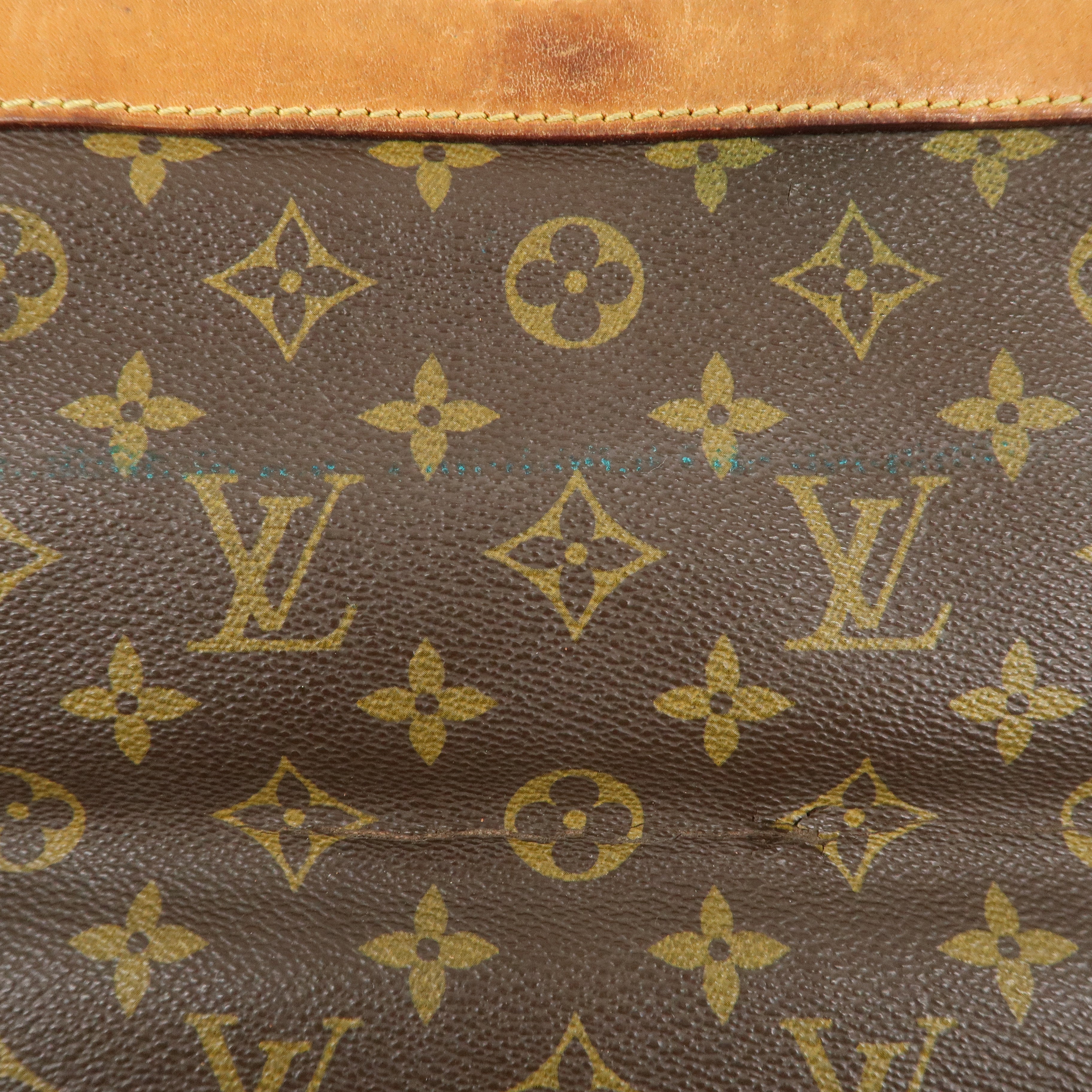 Louis Vuitton Monogram Pochette Pliante Clutch Bag M51805