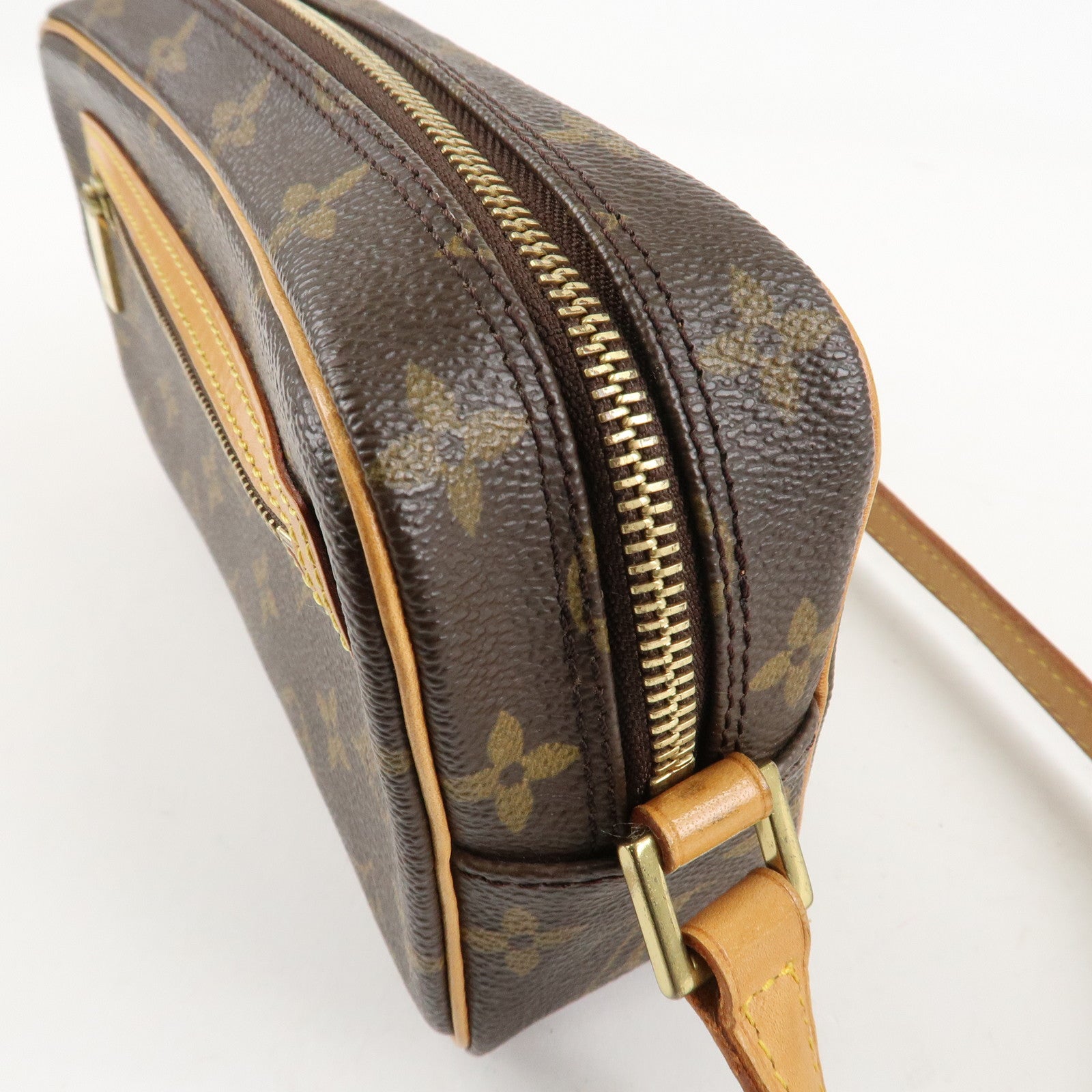 Louis Vuitton Monogram Pochette Cite Shoulder Bag M51183