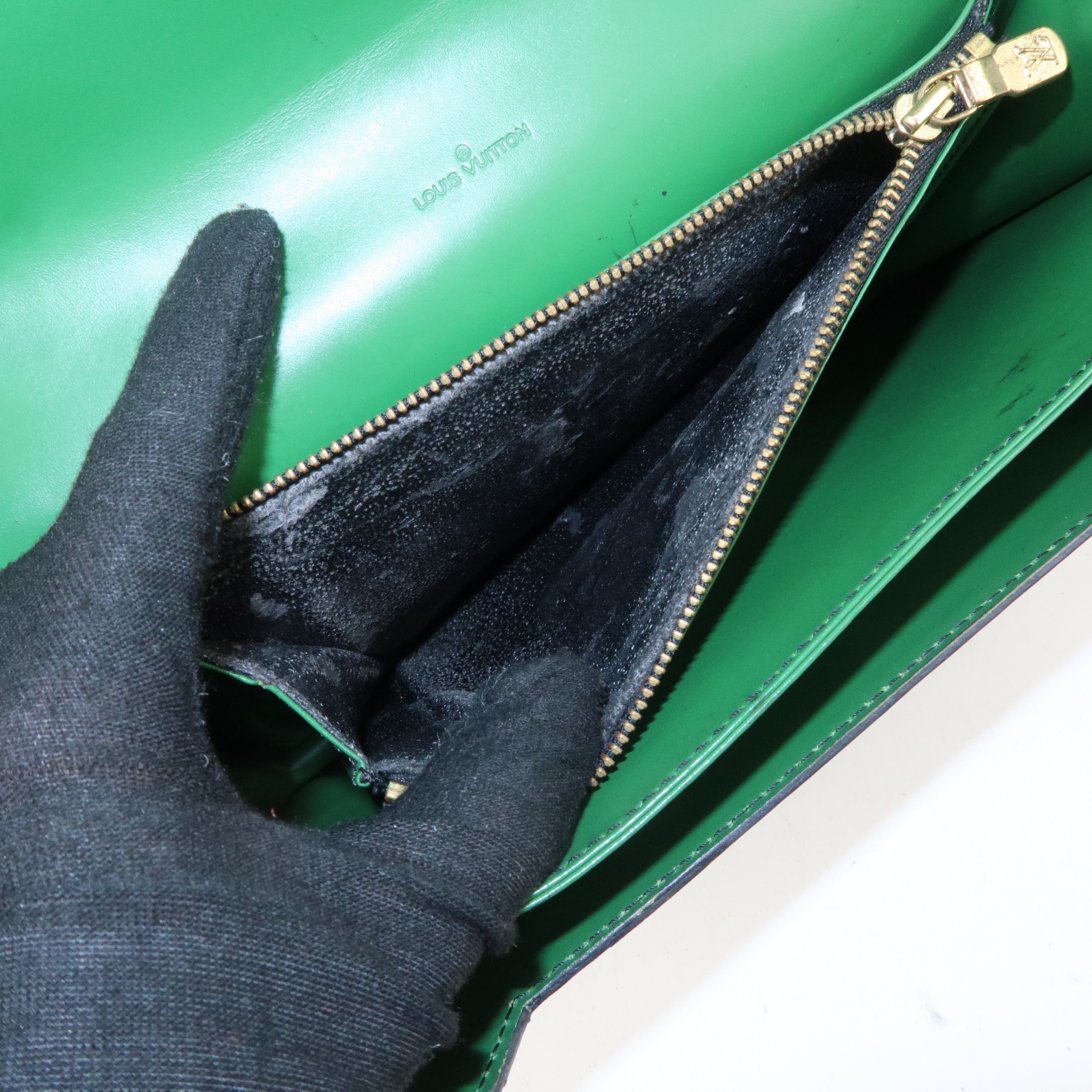 Louis Vuitton Epi Leather Osh Shoulder Bag Noir Green M52444