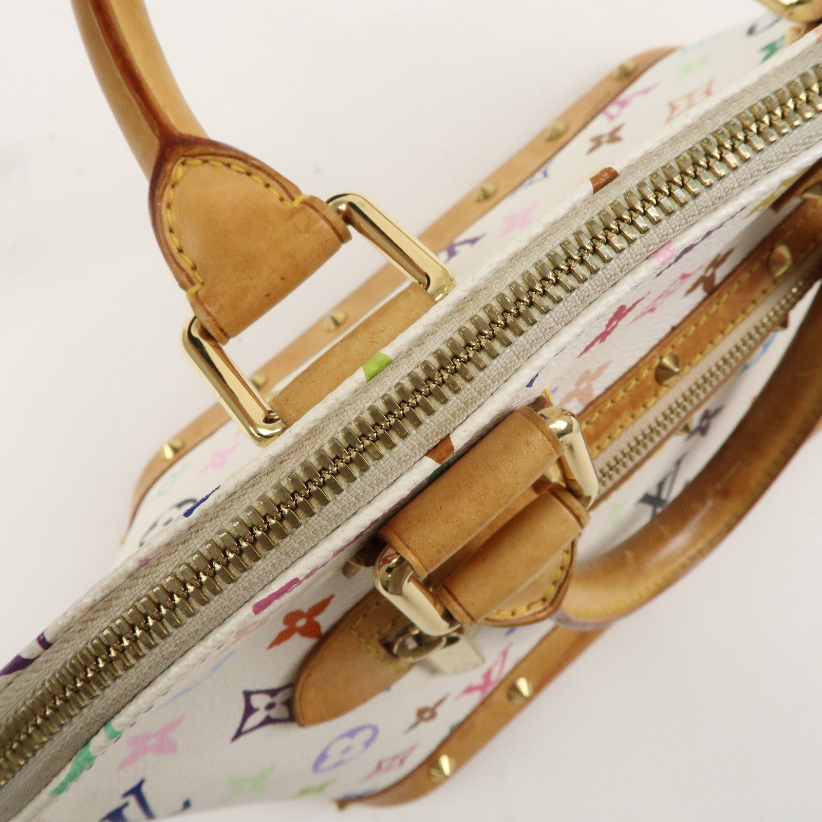 Louis Vuitton Monogram Multi Color Alma PM Hand Bag Blanc M92647