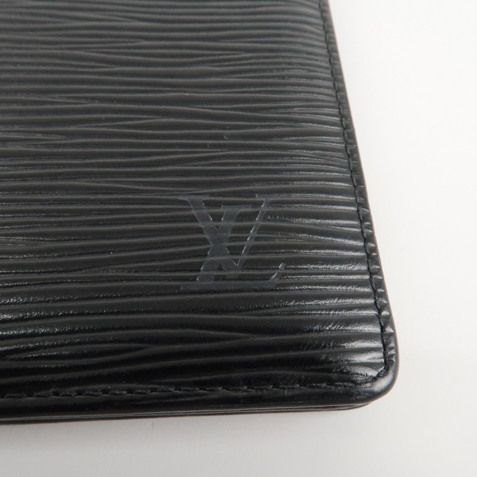 Louis Vuitton Epi Set of 2 Zippy Wallet Porte Carte Credit Yen Used