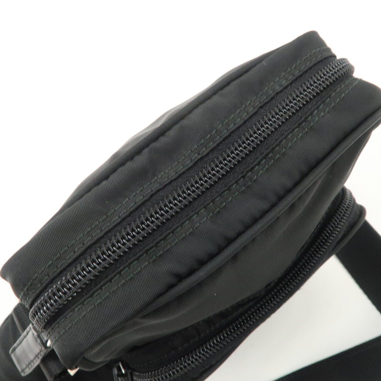 PRADA Triangle Logo Nylon Leather Shoulder Bag Purse Black BT0169 Used