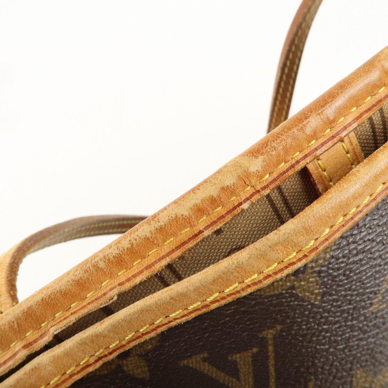 Louis Vuitton Monogram Neverfull MM Tote Bag Brown M40156