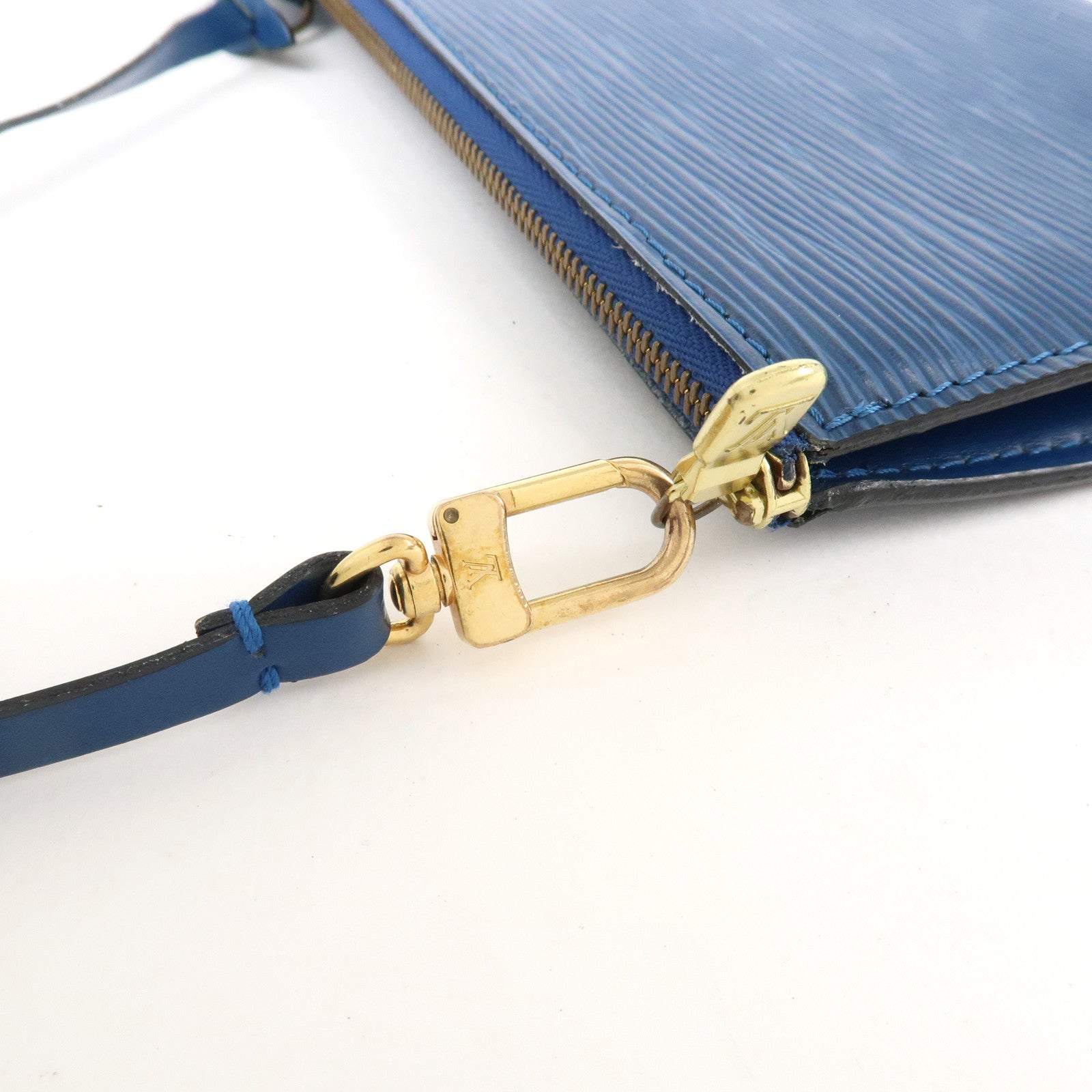 Louis Vuitton Epi Pochette Accessoires Toledo Blue M52947 Used