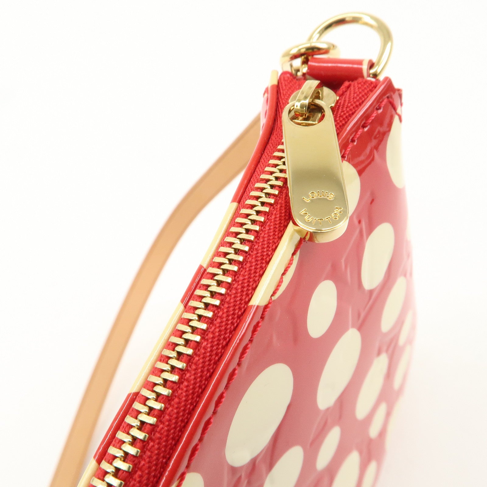 Louis Vuitton Vernis Dots Infinity Kusama Pochette Accessesoires