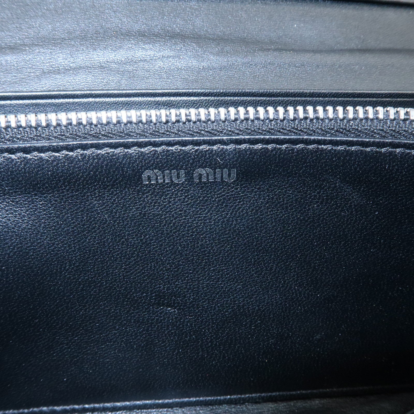 MIU MIU Matelasse Nappa Crystal Leather Hook Long Wallet 5MH109 Used