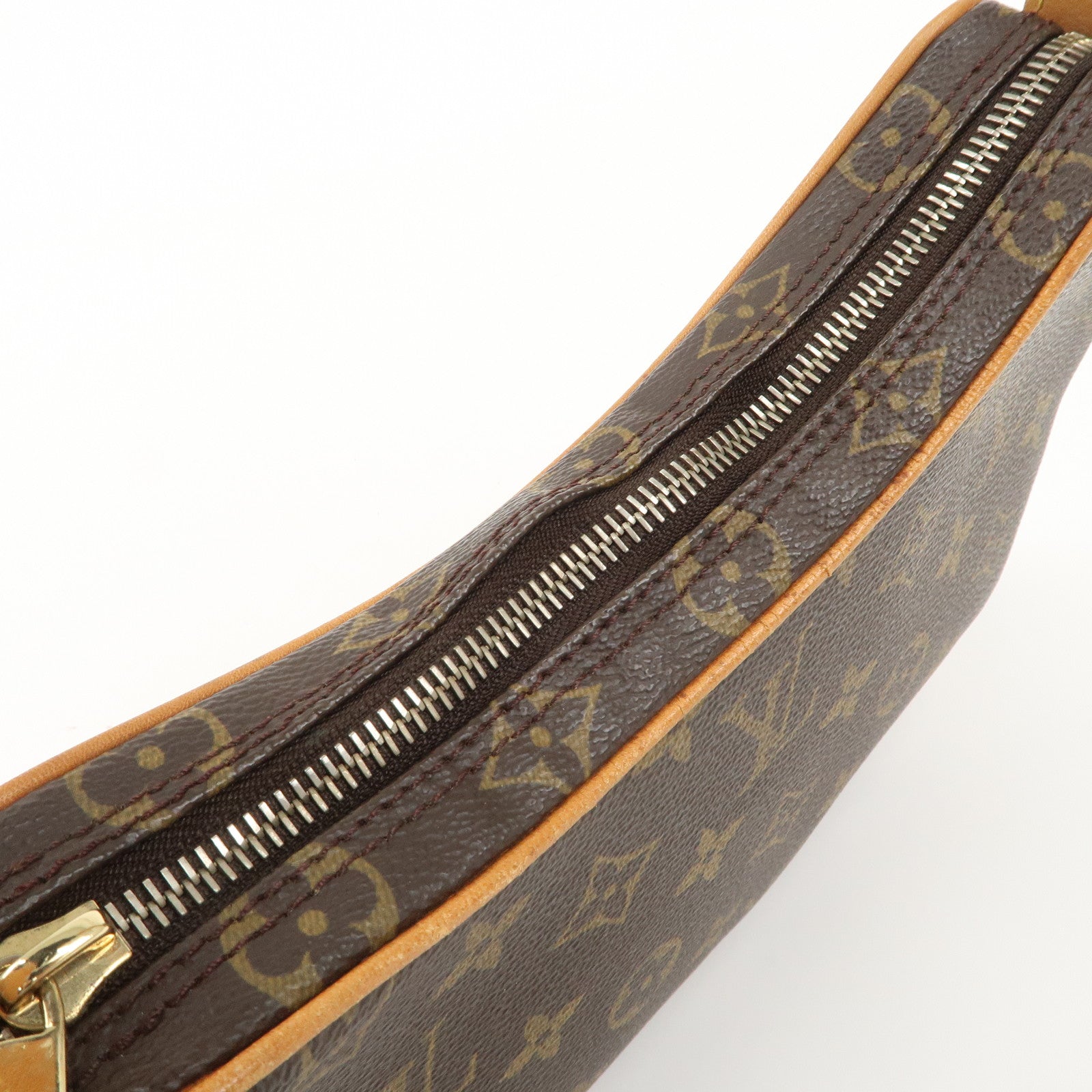 Louis Vuitton Monogram Pochette Croissant Shoulder Bag M51510