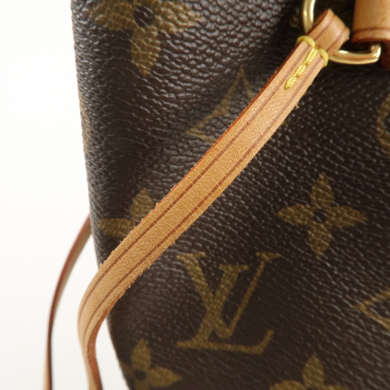 Louis Vuitton Monogram Neverfull MM Tote Bag Brown M40156