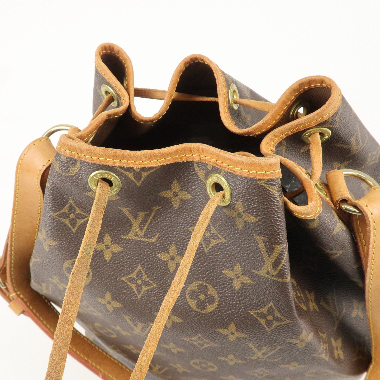 Louis Vuitton Monogram Noe Shoulder Bag Brown M42224