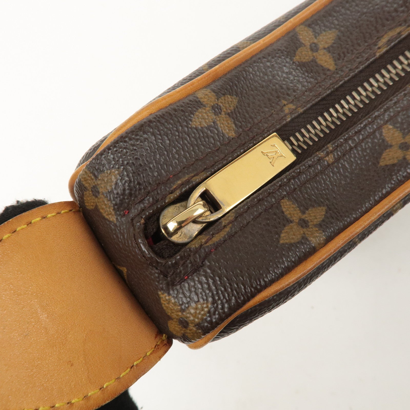 Louis Vuitton Monogram Croissant MM Shoulder Bag Hand Bag M51512