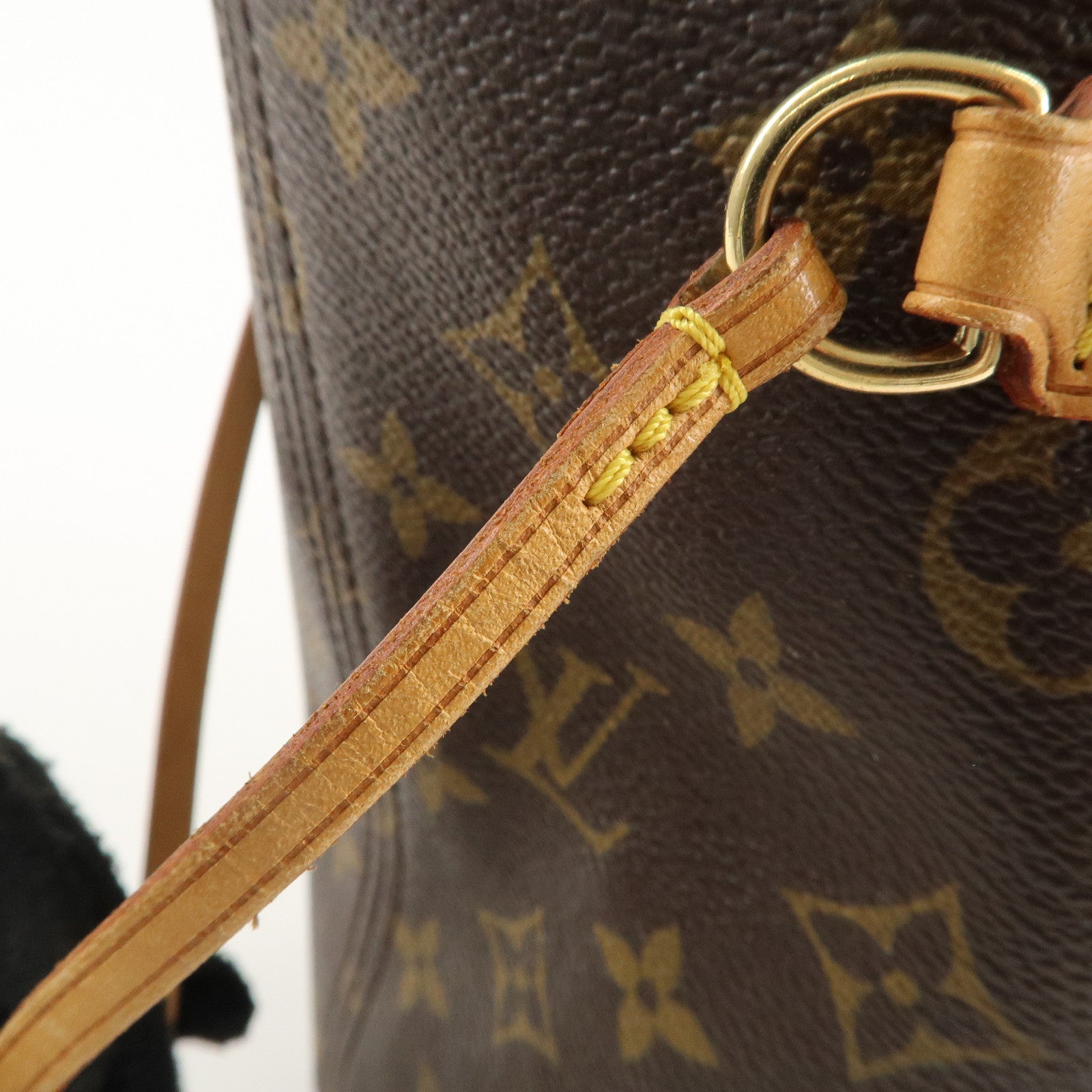 Louis Vuitton Monogram Neverfull MM Tote Bag Brown M40156