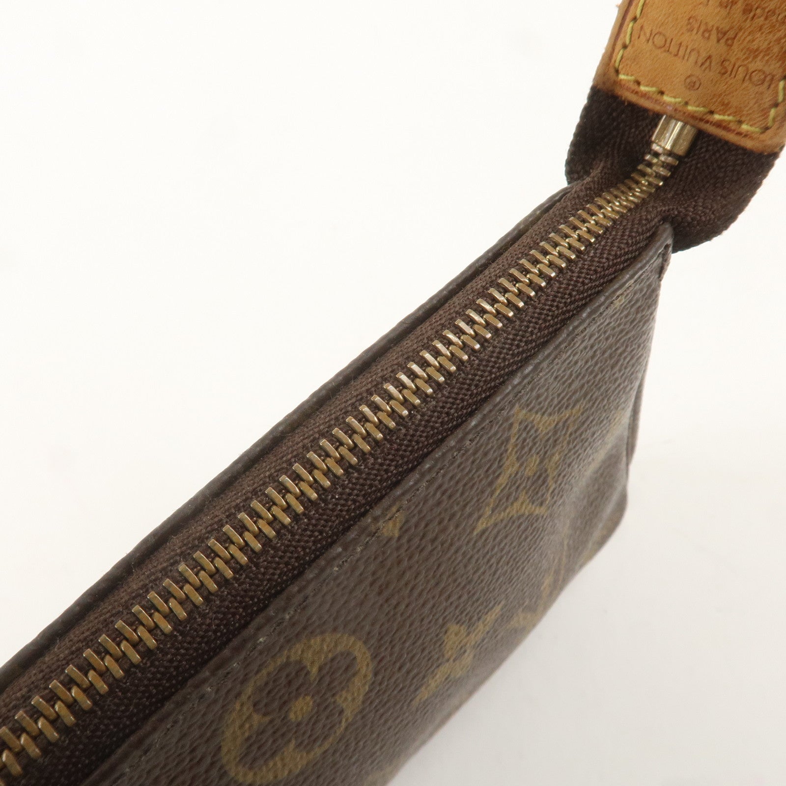 Louis Vuitton Monogram Mini Pochette Accessoires Pouch M58009