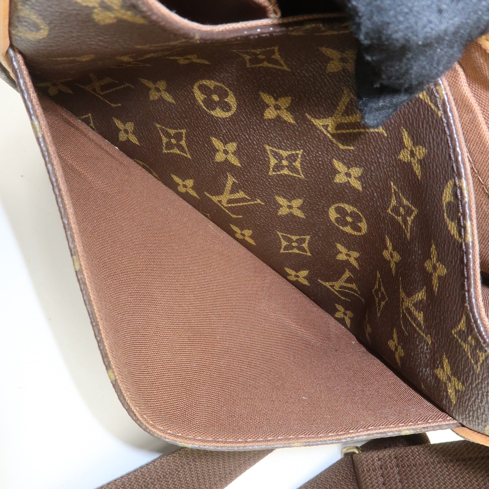 Louis Vuitton Monogram Messenger Bosphore PM Shoulder Bag M40106