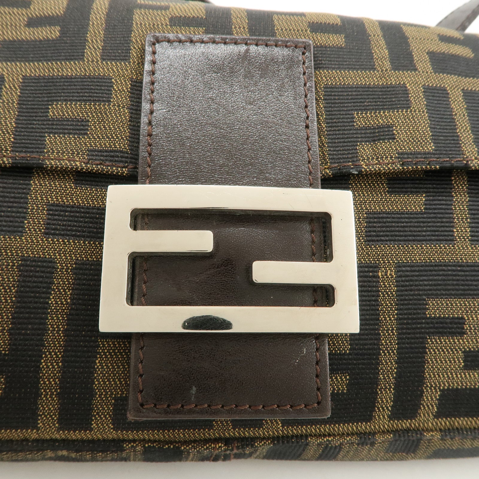 FENDI Mamma Baguette Zucca Canvas Shoulder Bag Brown 26424 Used