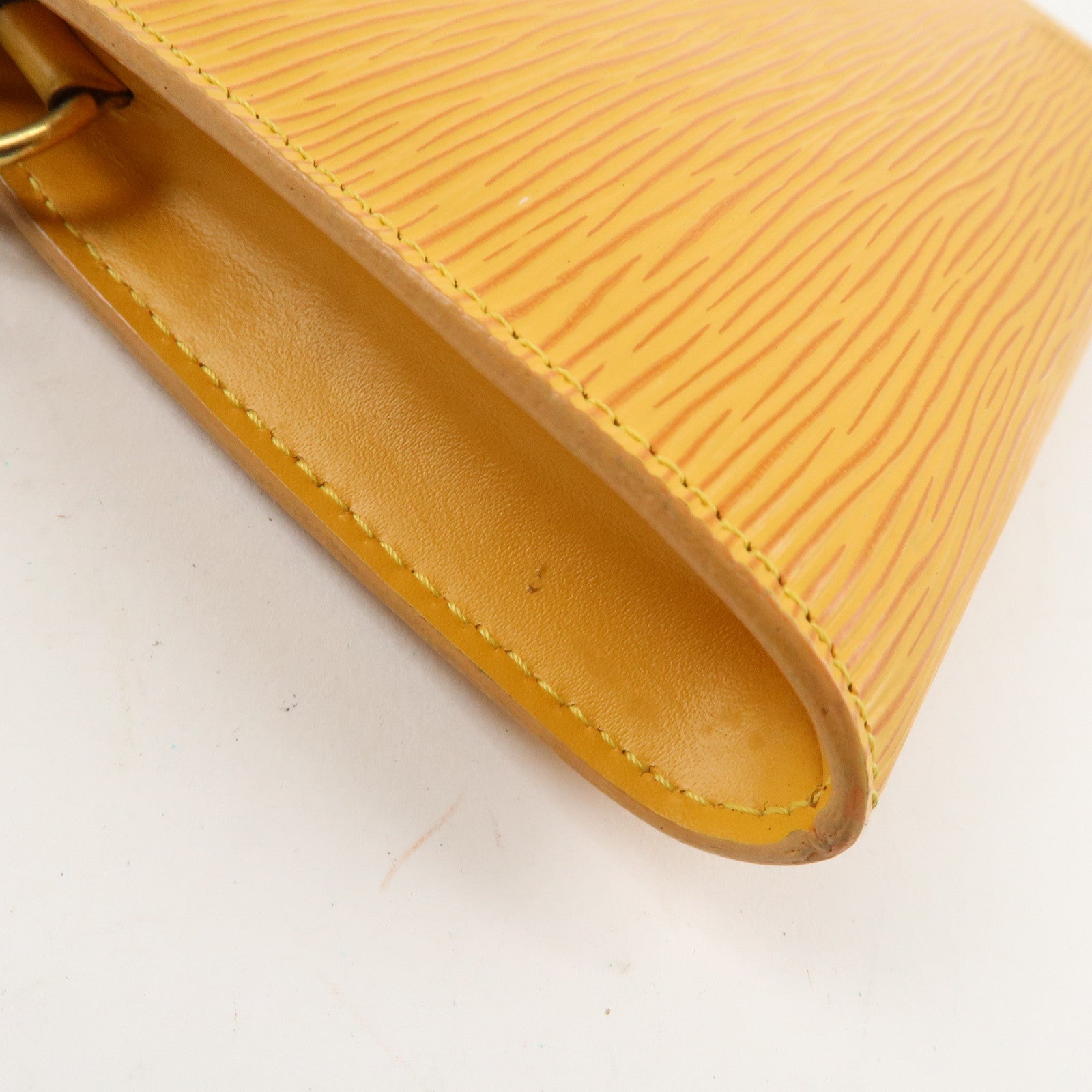 Louis Vuitton Epi Pochette Accessoires Pouch Tassili Yellow M52959Used F/S