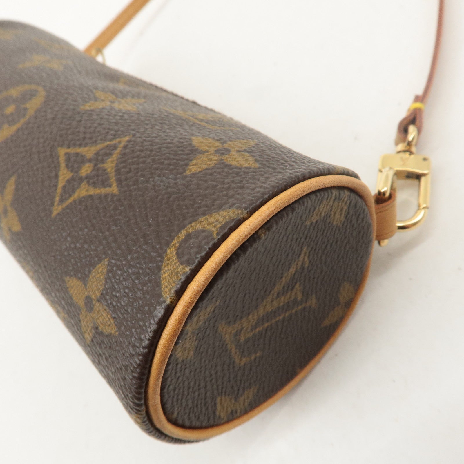 Louis Vuitton Monogram Papillon 30 Hand Bag 
Pouch Brown M51385