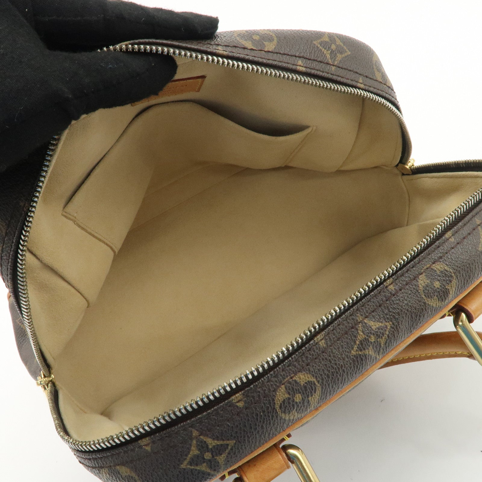 Louis Vuitton Monogram Manhattan PM Hand Bag M40026 Used