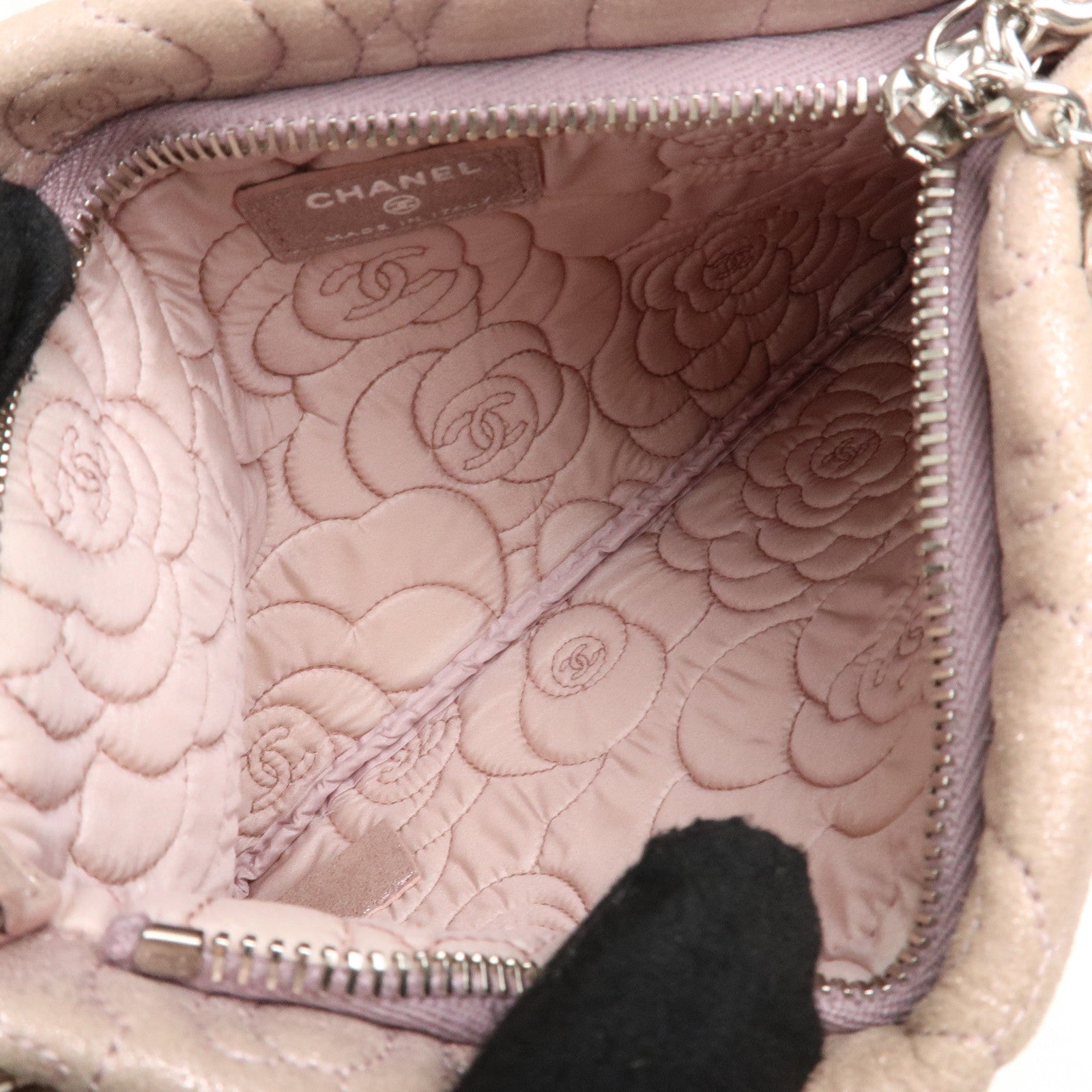 CHANEL Camelia Shiny Lambskin Chain Shoulder Bag Pink Used