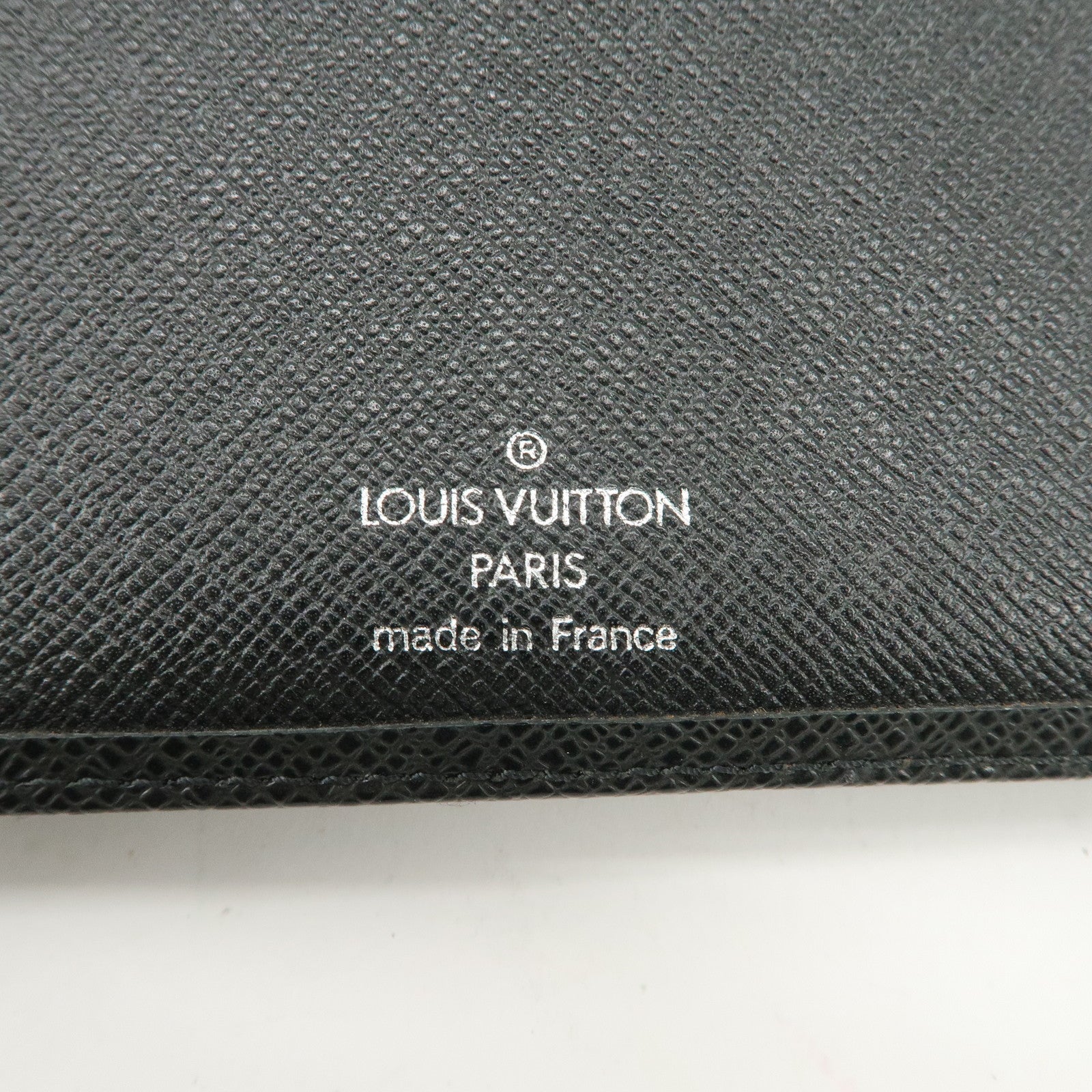 Louis Vuitton Taiga Agenda Bureau Planner Cover Ardoise R20409