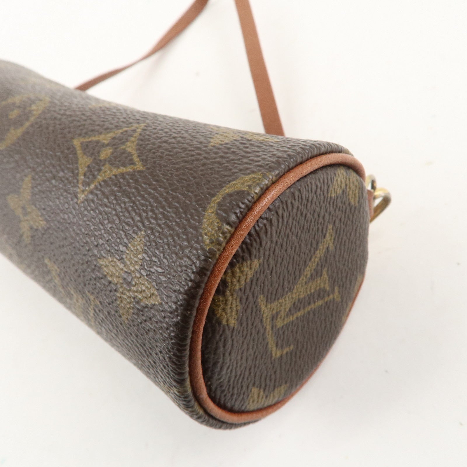 Louis Vuitton Monogram Papillon 30 Hand Bag 
Pouch Brown M51365