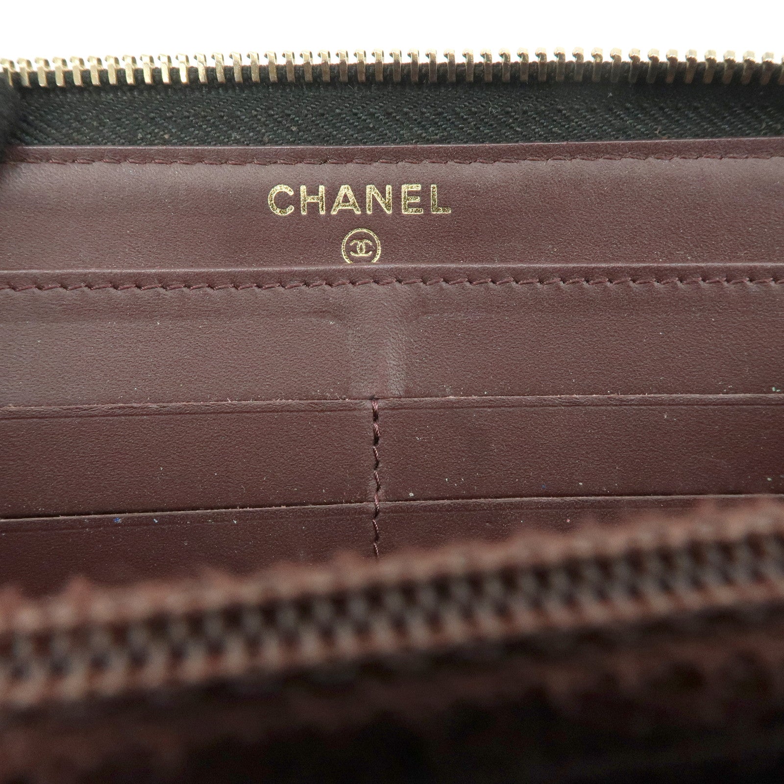 CHANEL Matelasse Cavier Skin Coco Mark Zippy Round Wallet Black Used