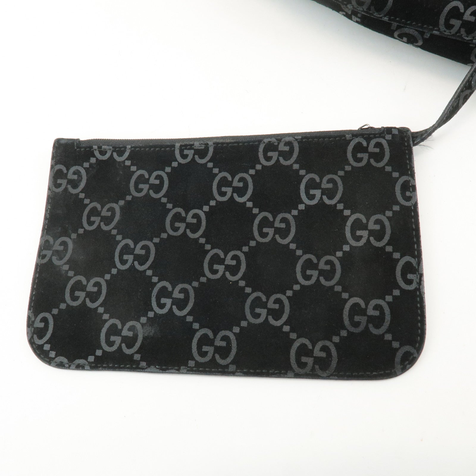 GUCCI GG Monogram Suede Shoulder Bag Black 001.3181 Used