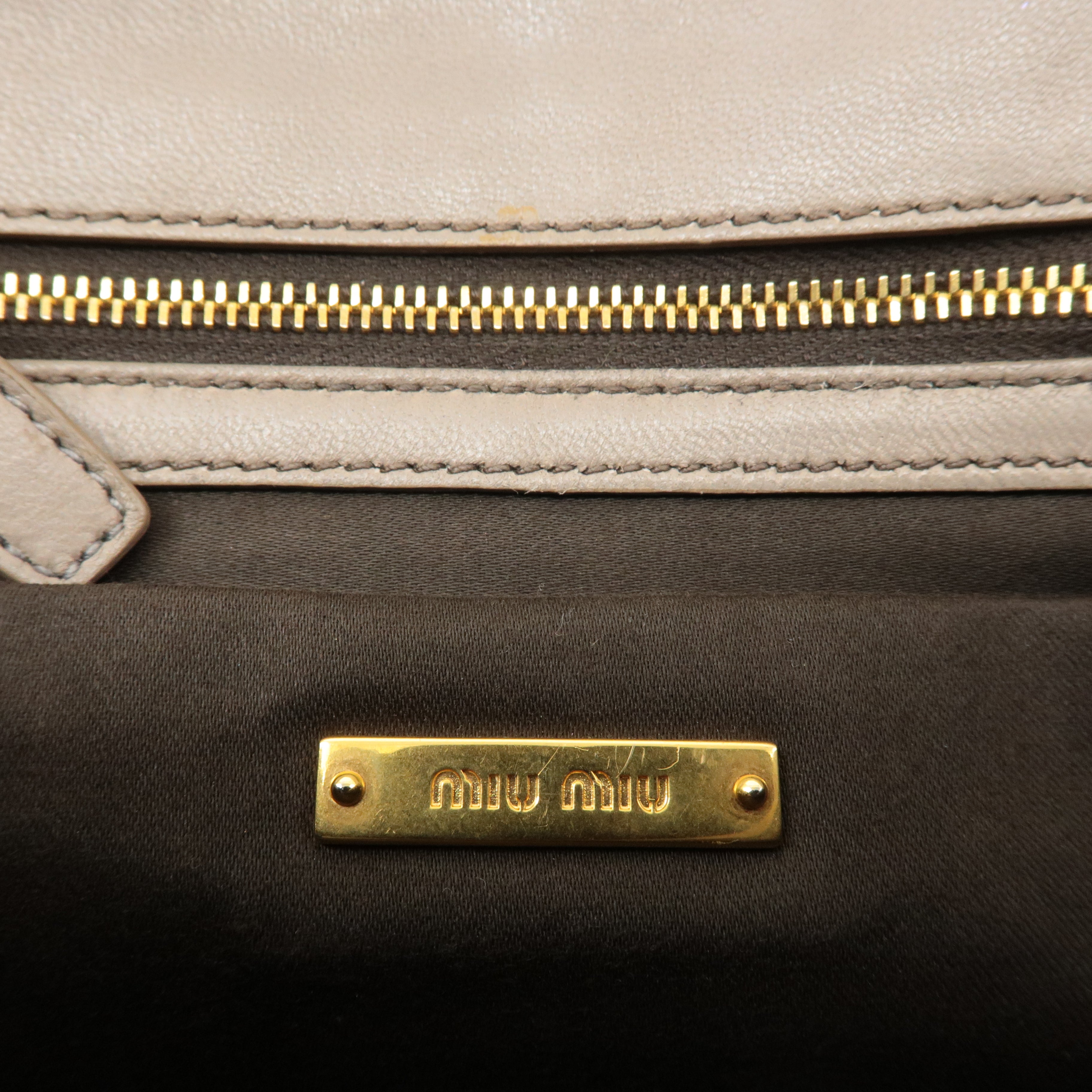 MIU MIU Matelasse Leather 2way Clutch Shoulder Bag Greige