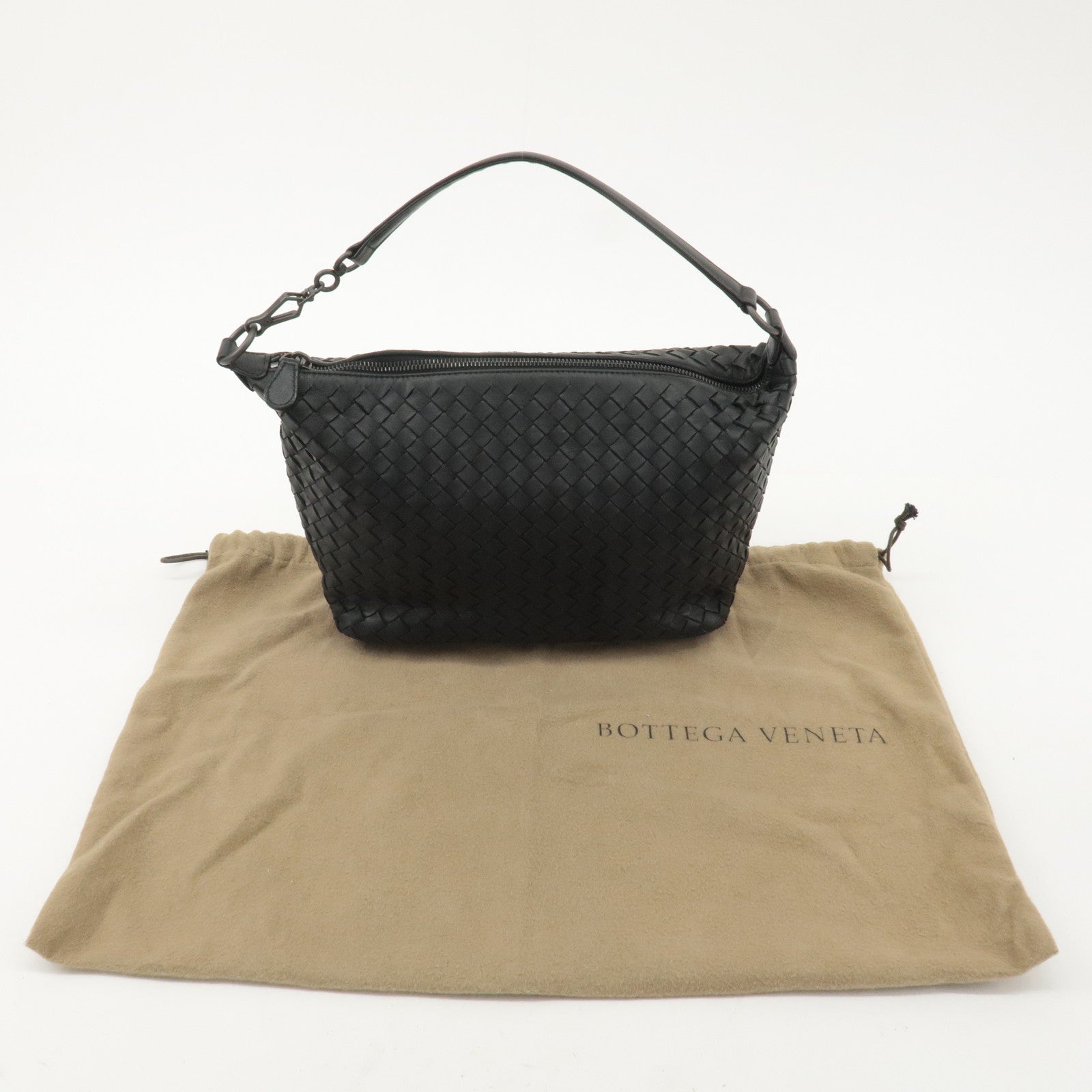 BOTTEGA VENETA Intrecciato Leather Shoulder Bag Black 239988