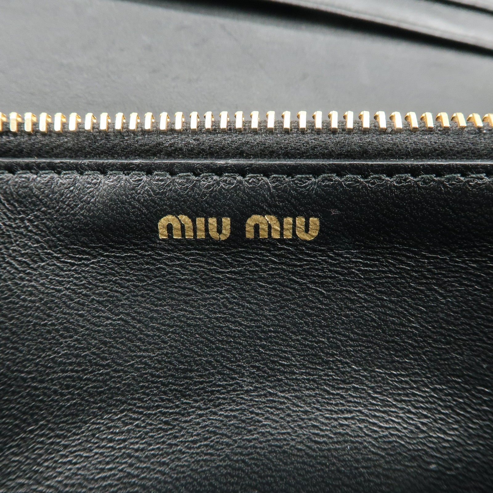 MIU MIU Matelasse Nappa Crystal Leather Hook Long Wallet 5MH109 Used