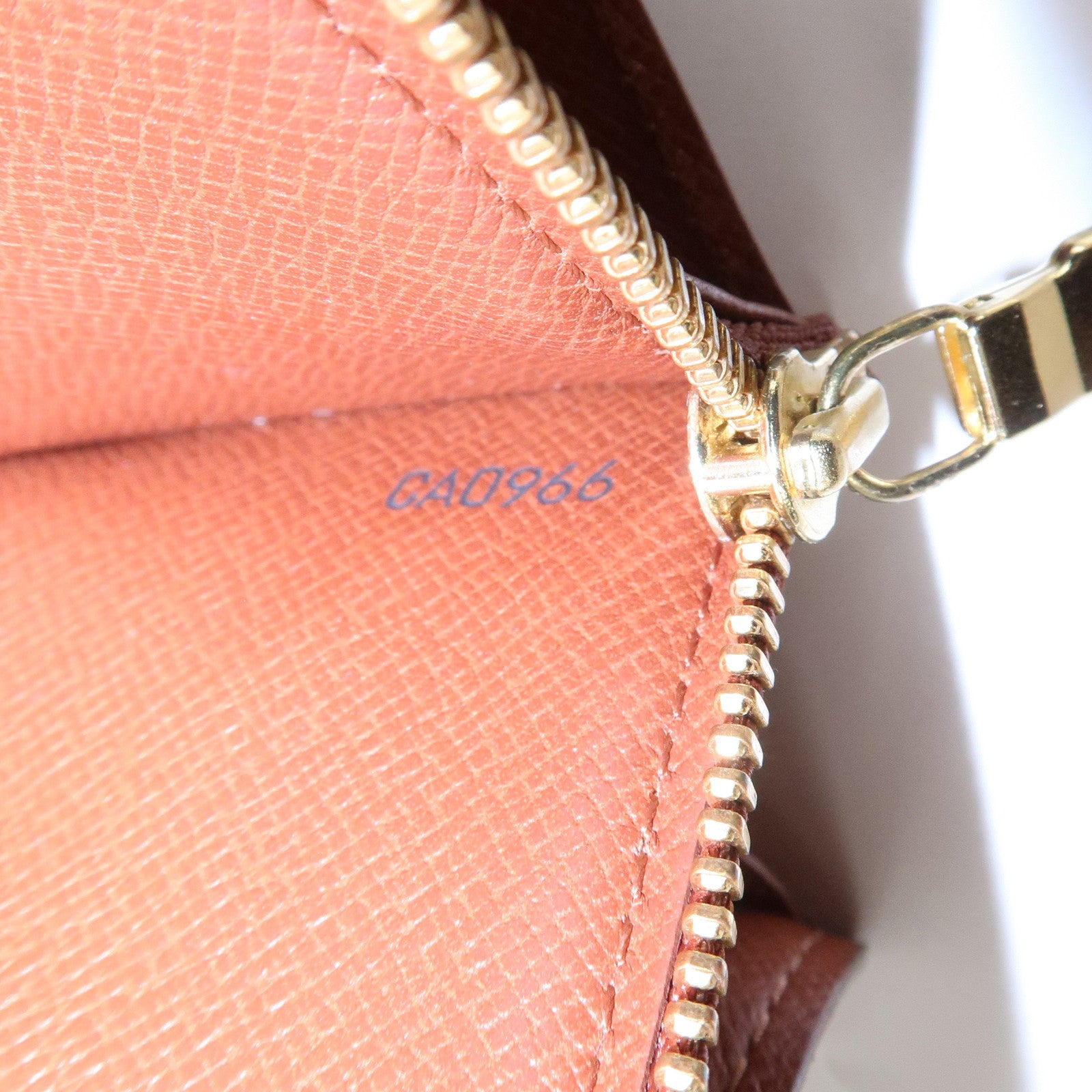 Louis Vuitton Monogram Pochette Porte Monnaie Credit M61725 Used