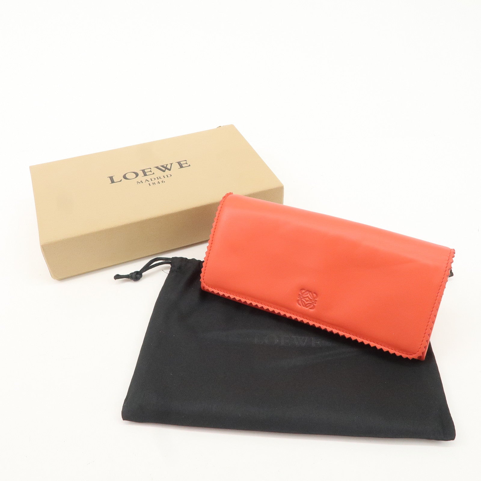 LOEWE Anagram Leather Bi-fold Pinking Long Wallet Red