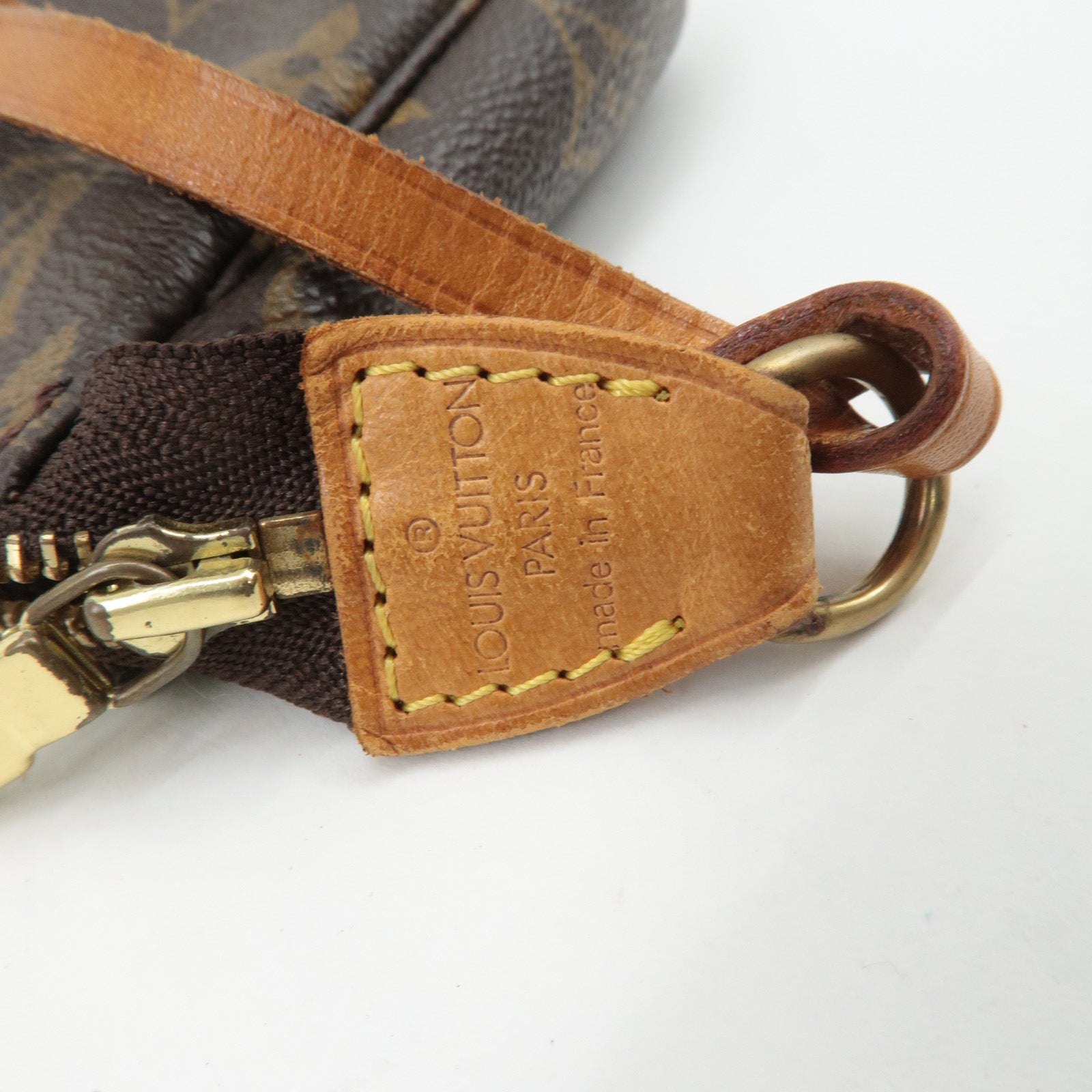 Louis Vuitton Monogram Pochette Accessoires Pouch M51980