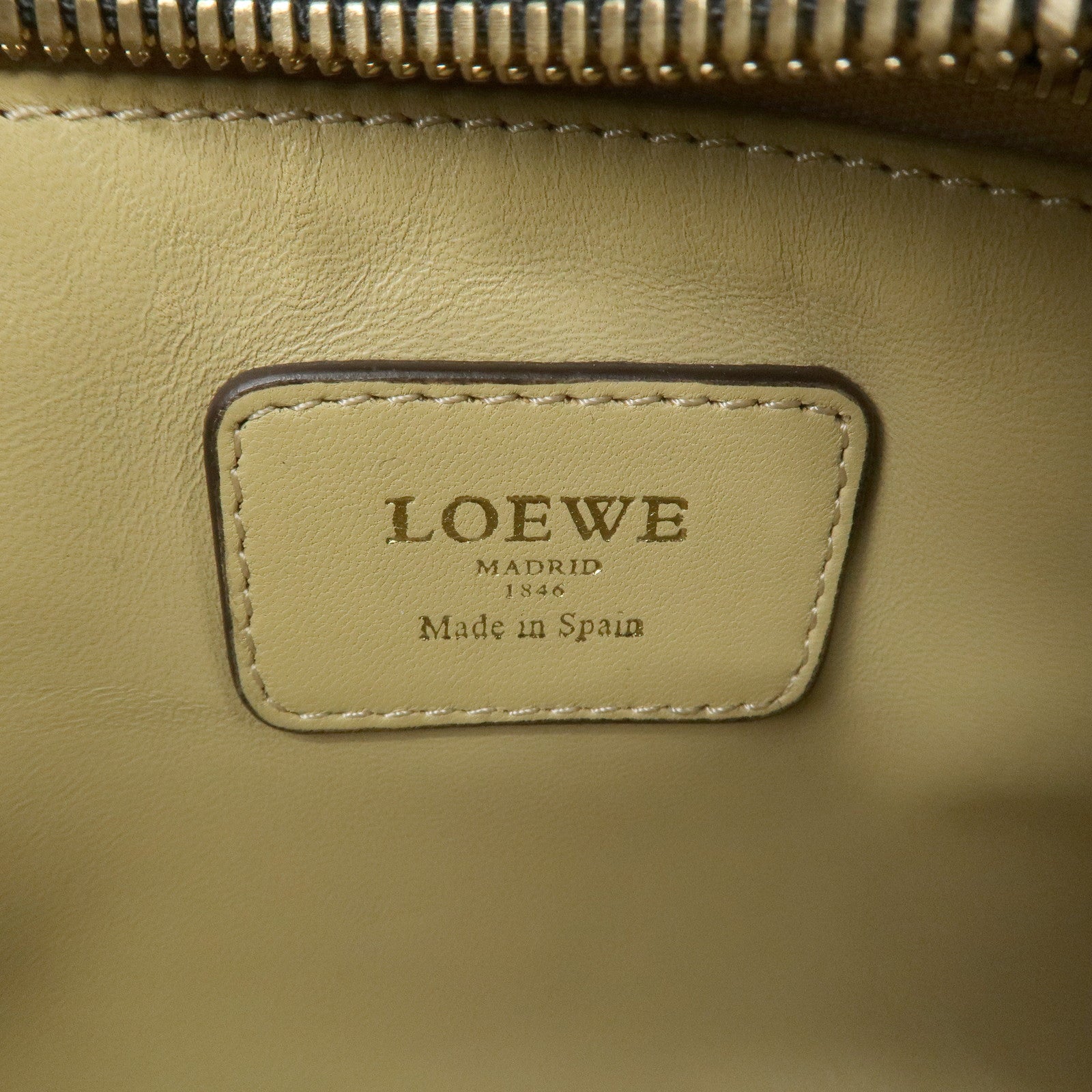 LOEWE Anagram Leather Amasona 28 Hand Bag Beige Black Brown