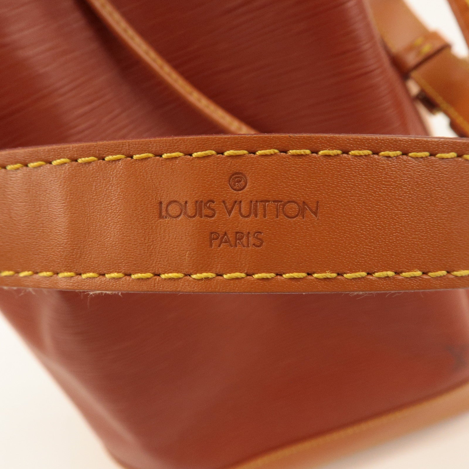 Louis Vuitton Epi Leather Noe Shoulder Bag Kenya Brown M44003