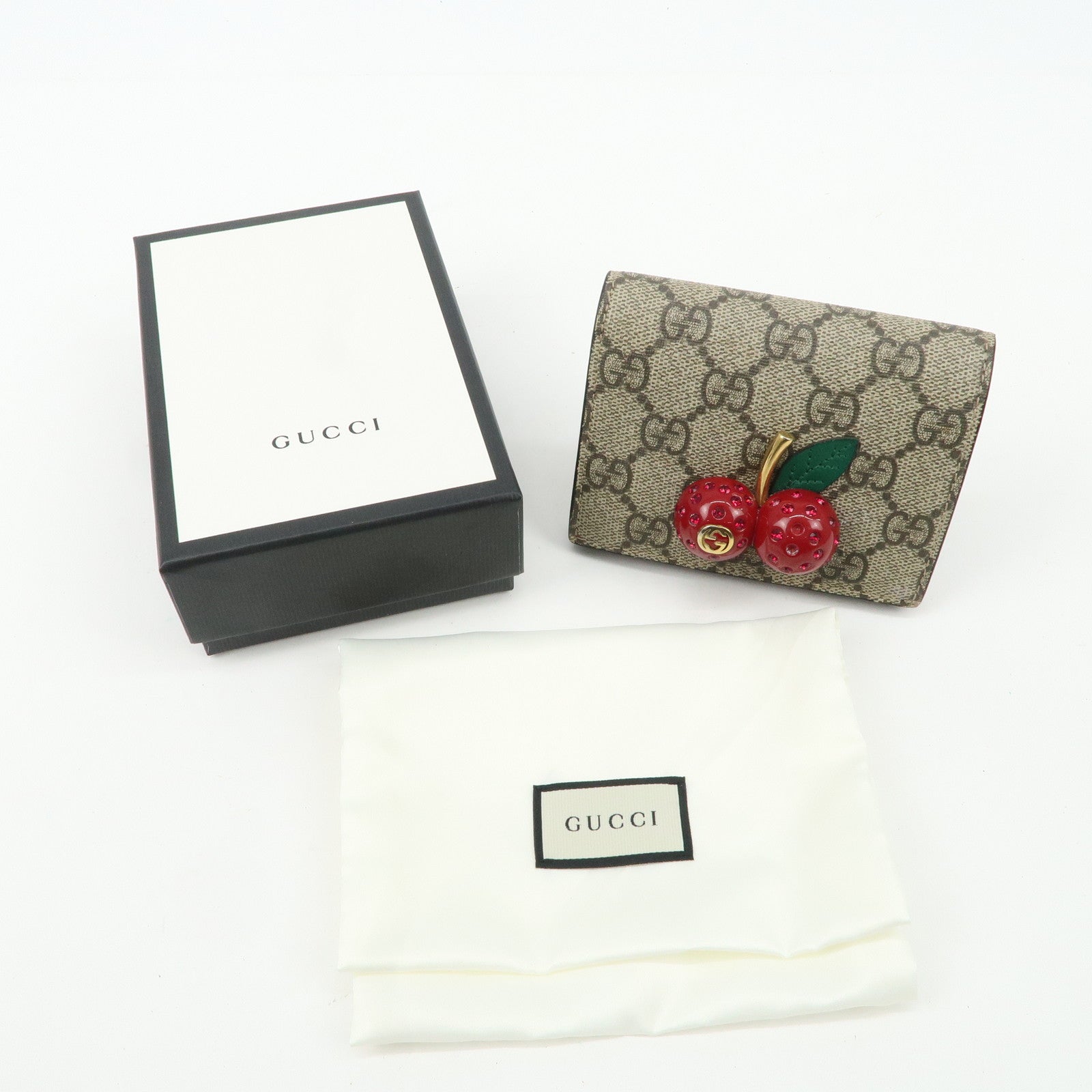 GUCCI Interlocking GG Supreme Plastic Card Case Wallet Cherry Used